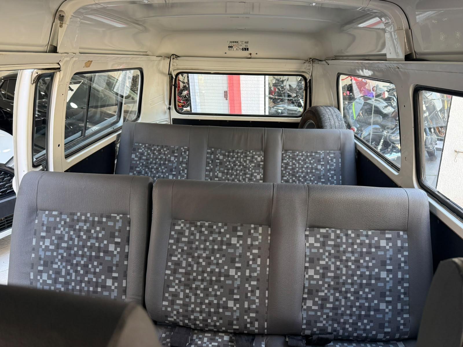 KOMBI