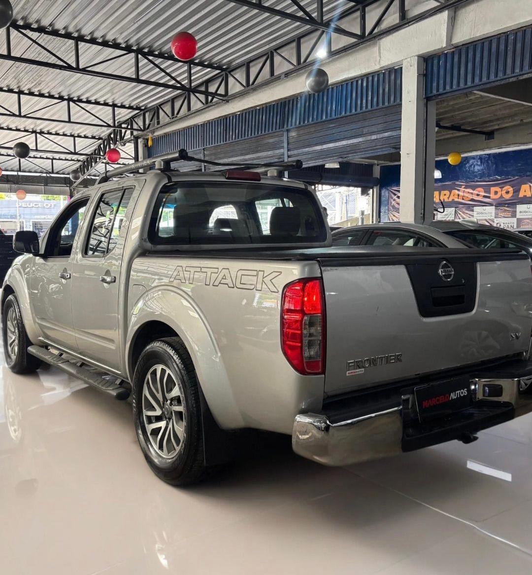 NISSAN FRONTIER