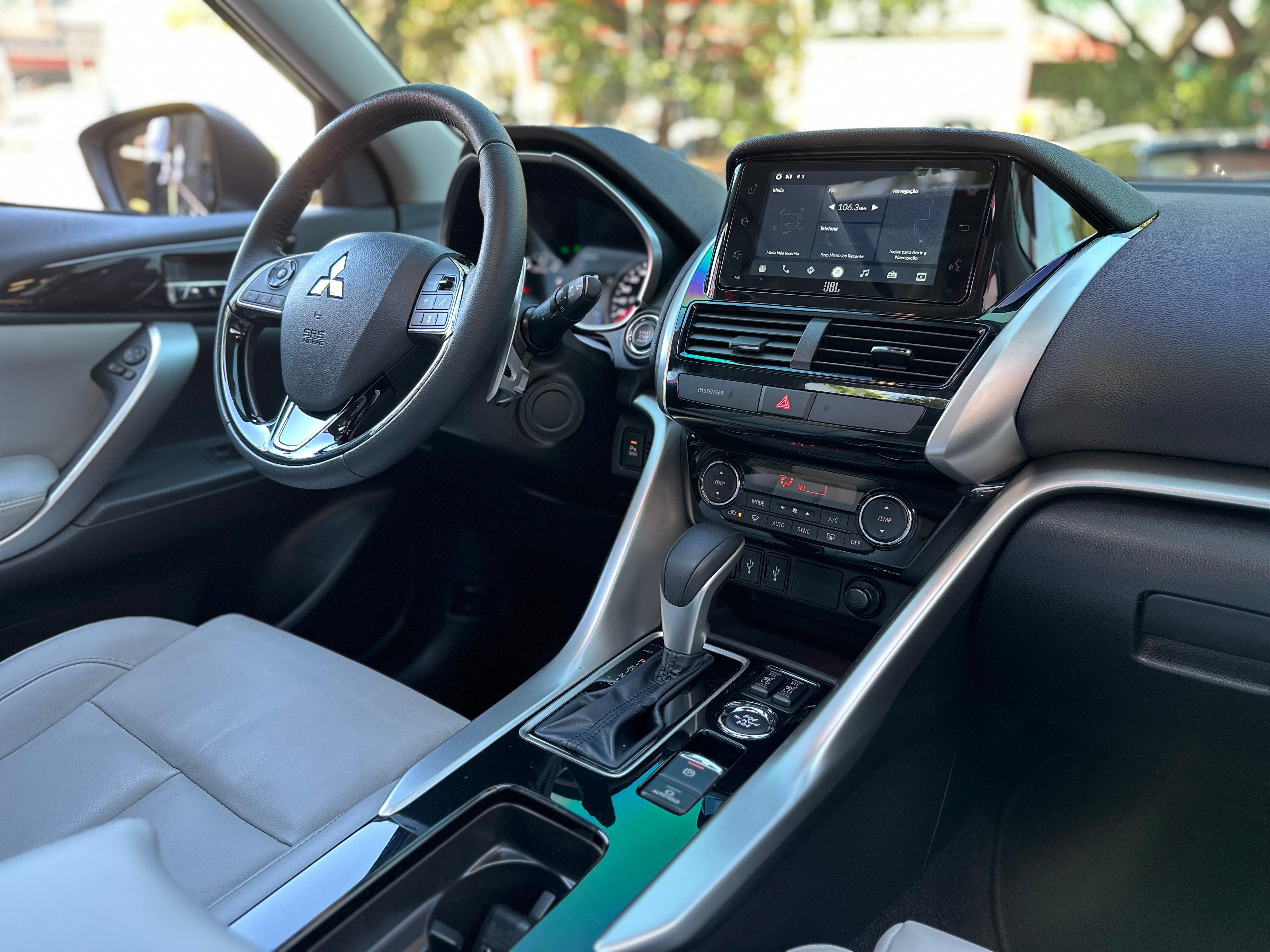 ECLIPSE CROSS