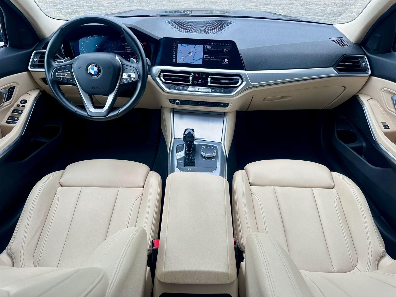 BMW 320i