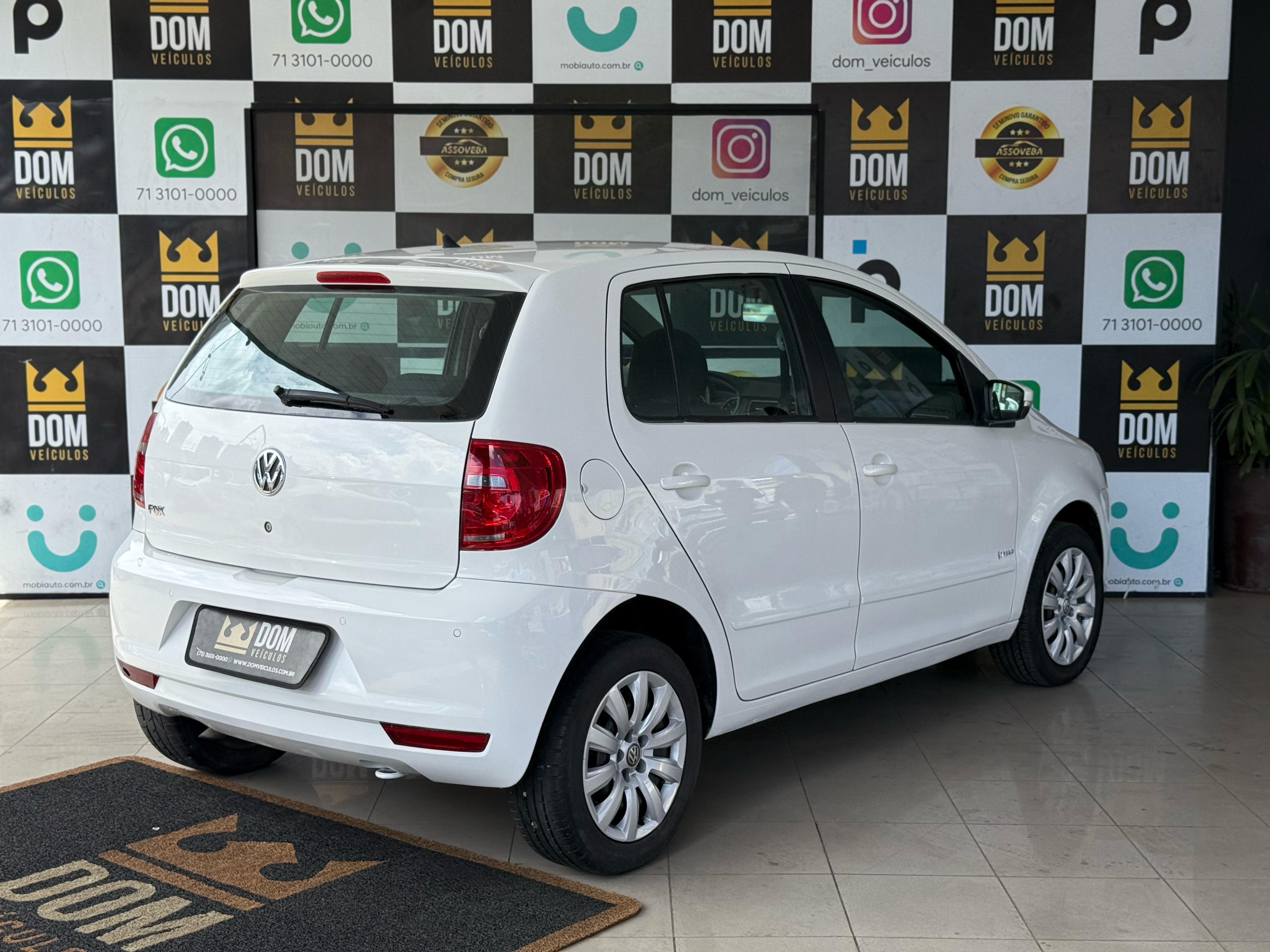 VOLKSWAGEN FOX