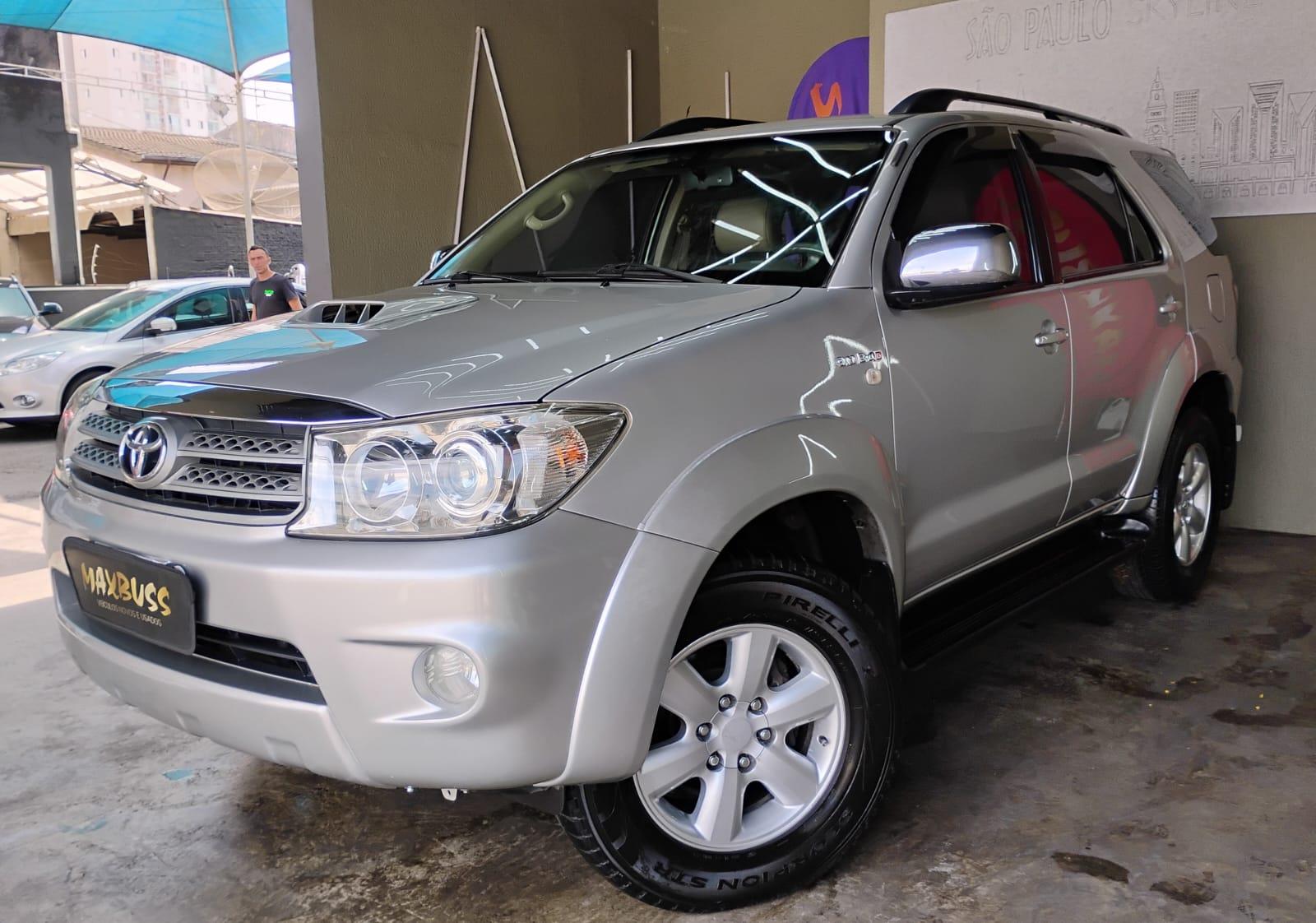 HILUX SW4