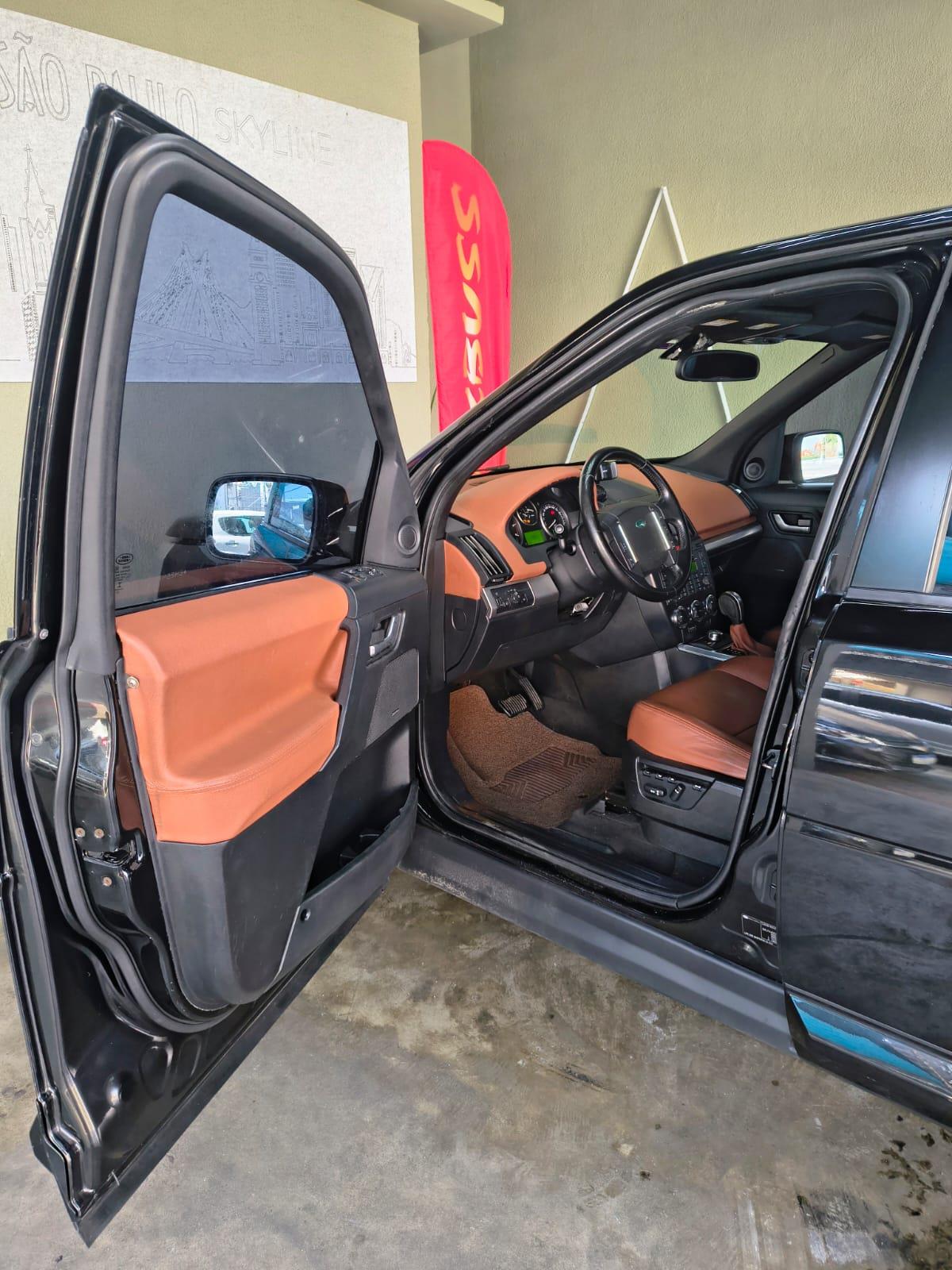 FREELANDER 2