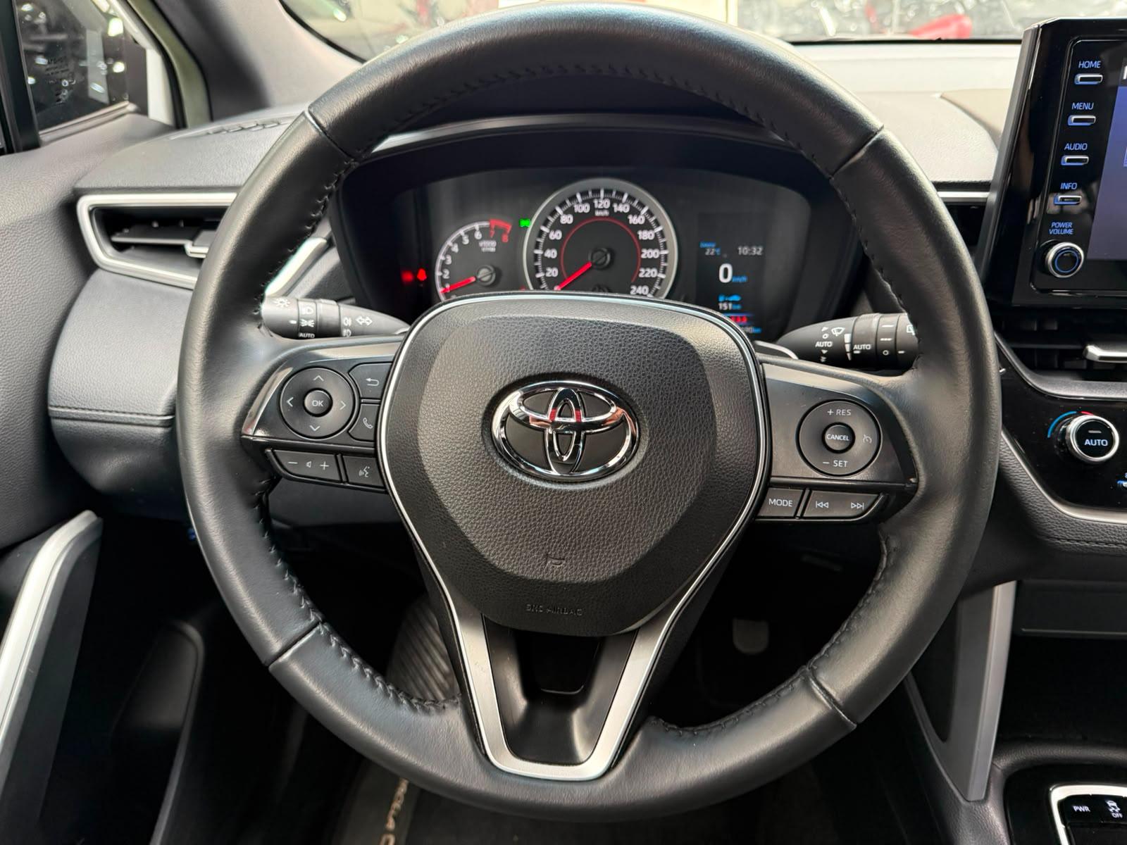 COROLLA CROSS