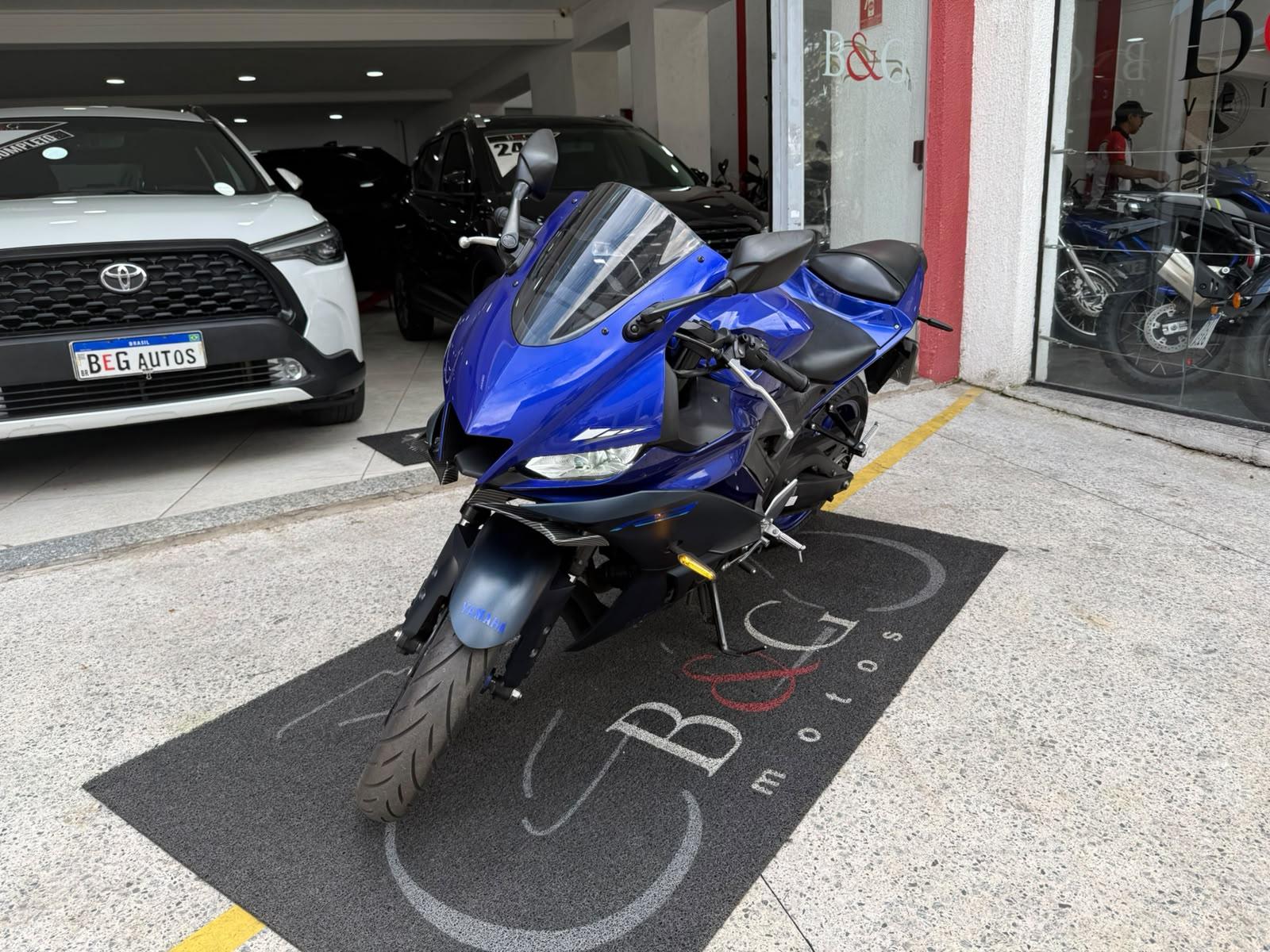 YZF R3 ABS