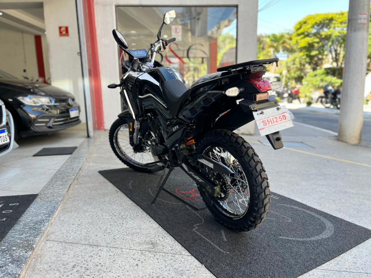 SHI 250 EFI