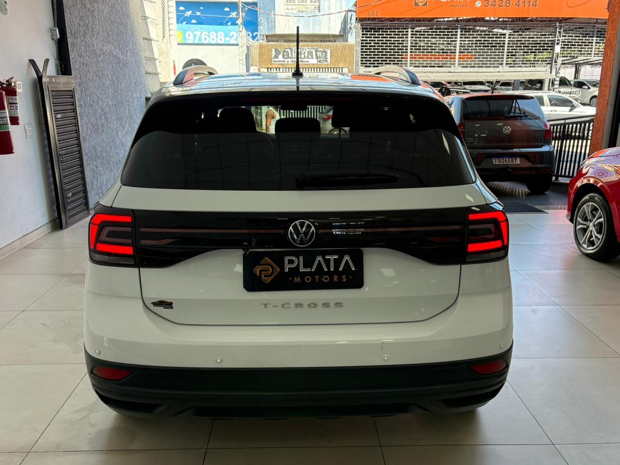 T-CROSS