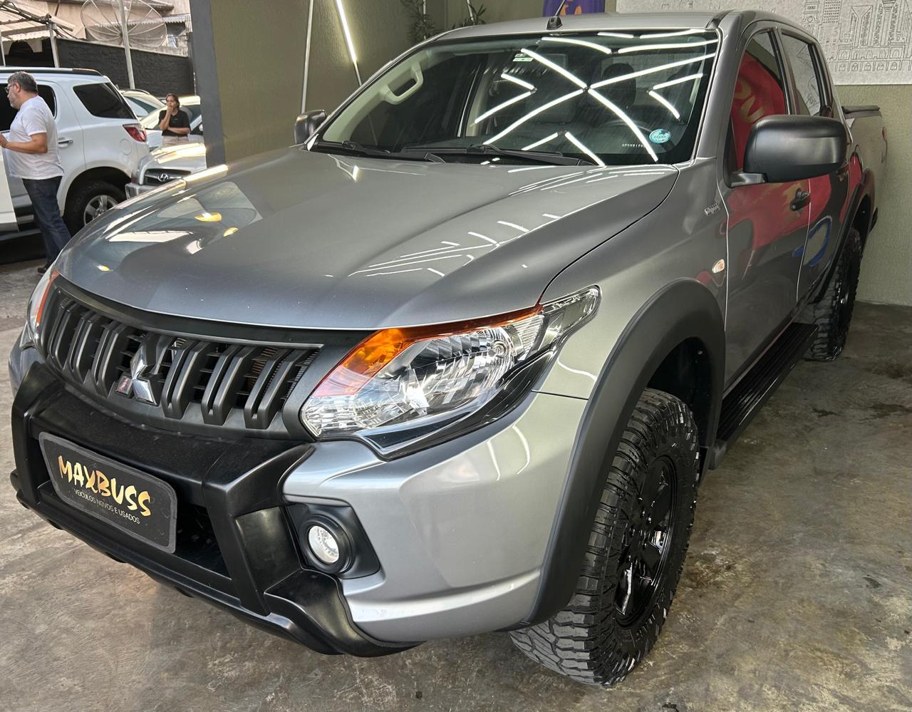 L200 TRITON