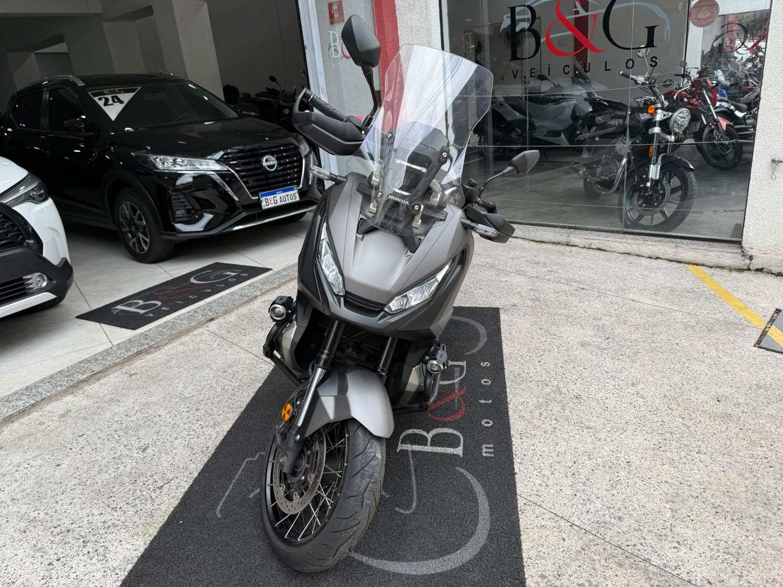 X-ADV
