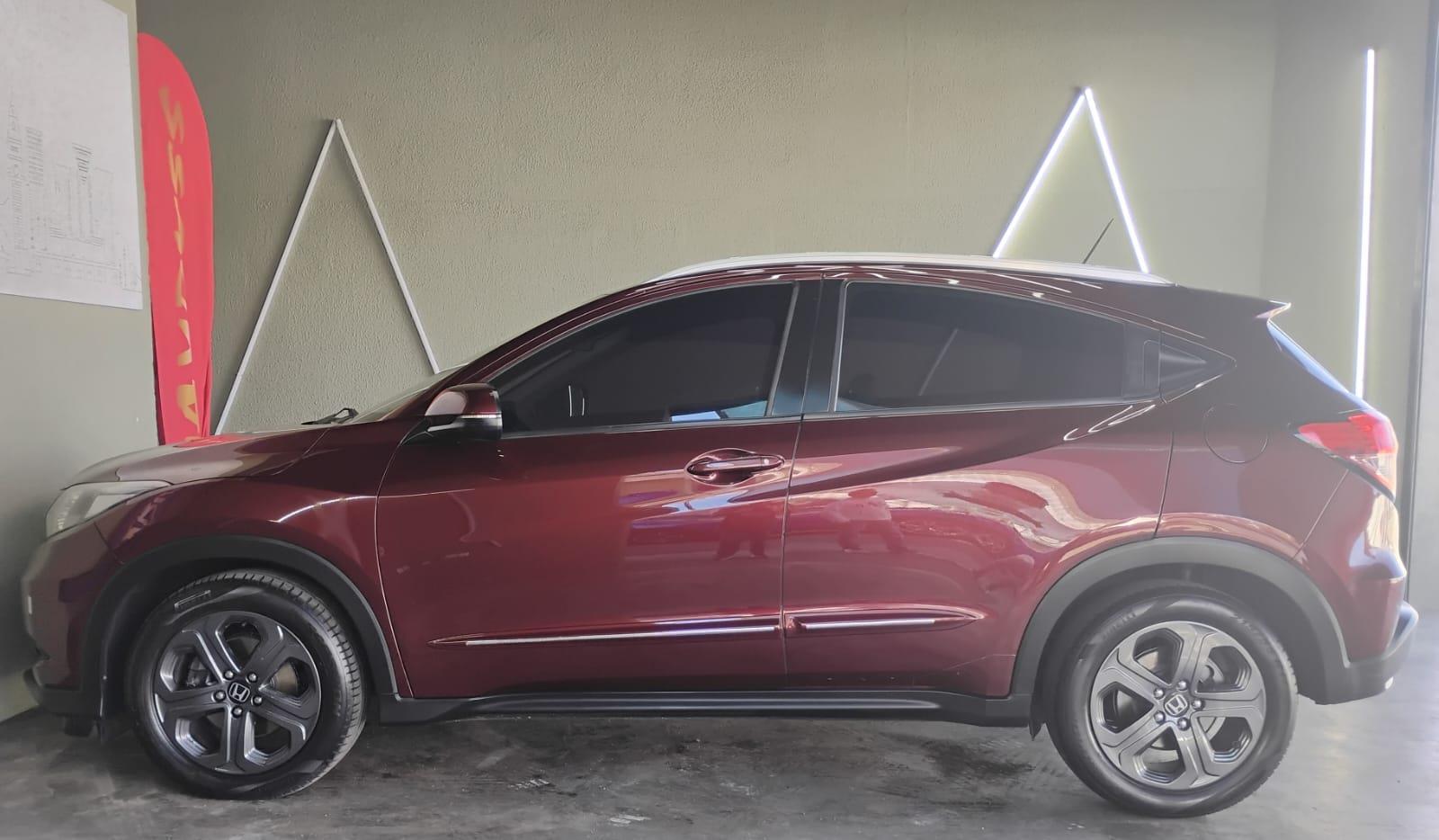 HR-V