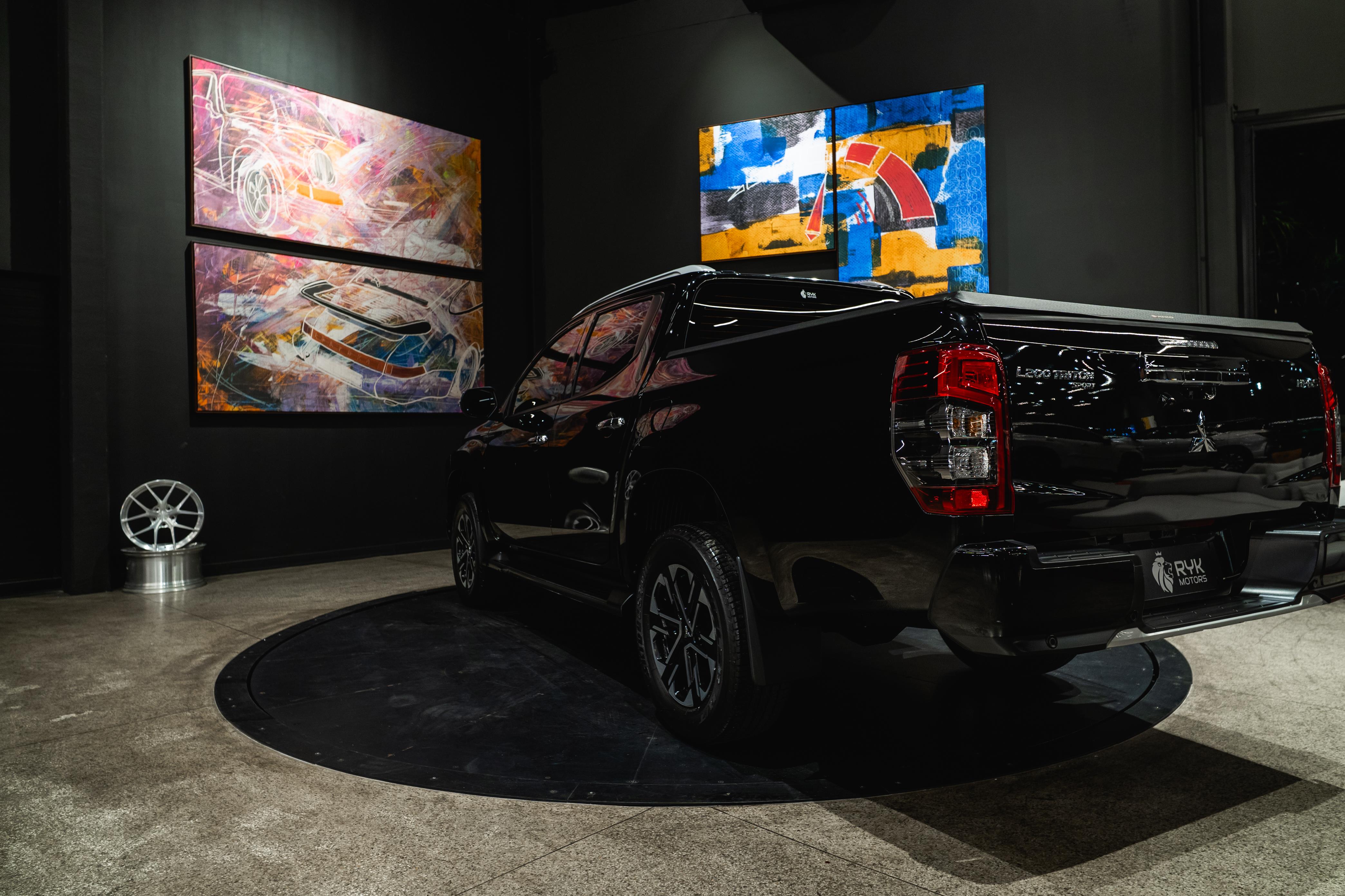 MITSUBISHI L200 TRITON