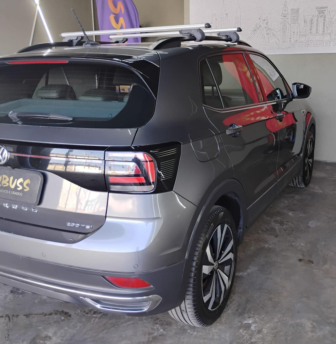 T-CROSS