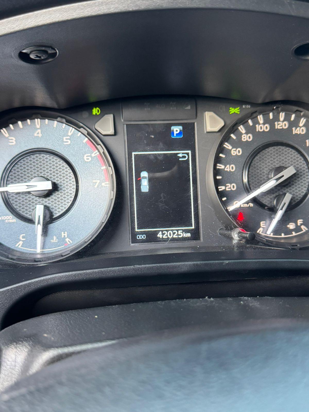 HILUX