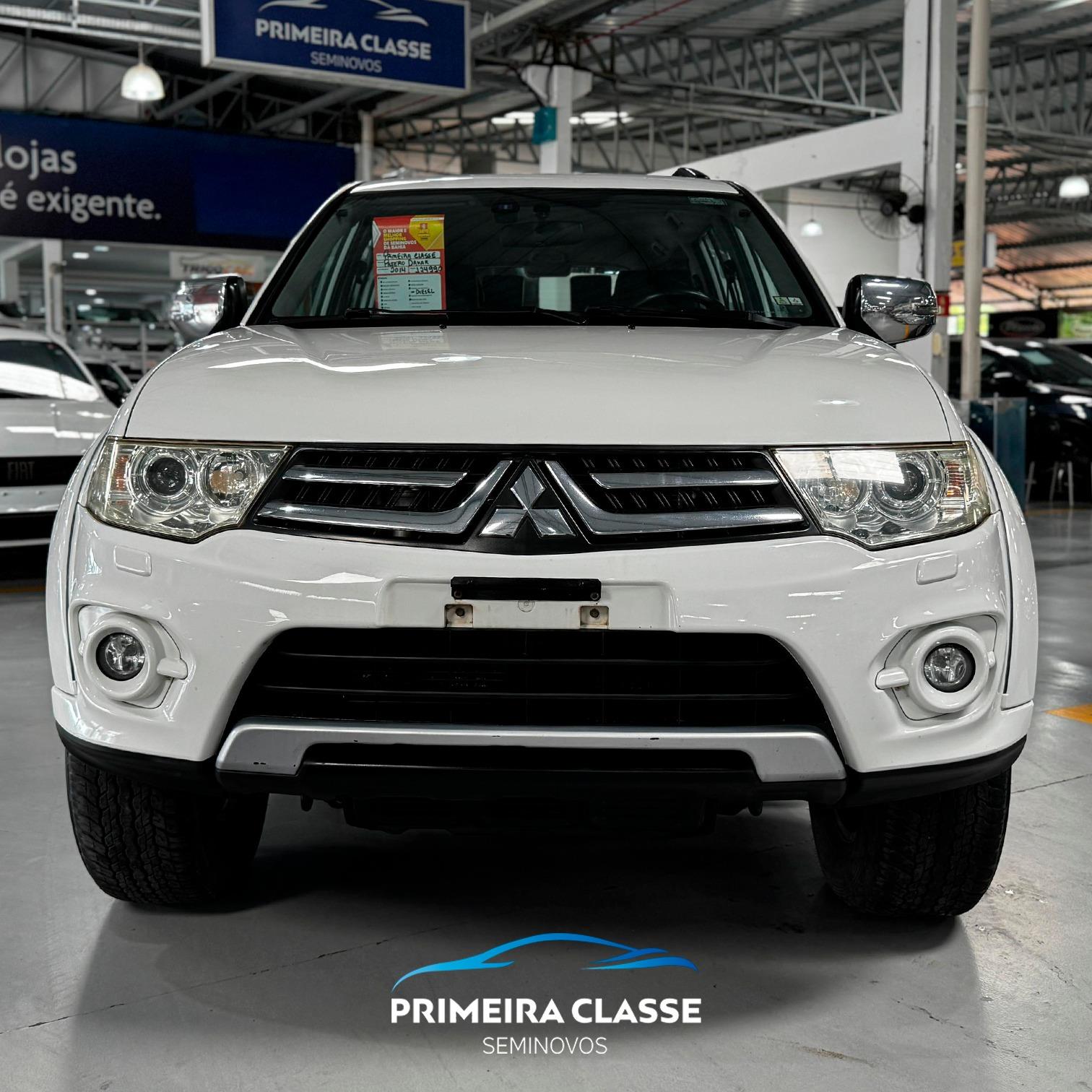 MITSUBISHI PAJERO DAKAR