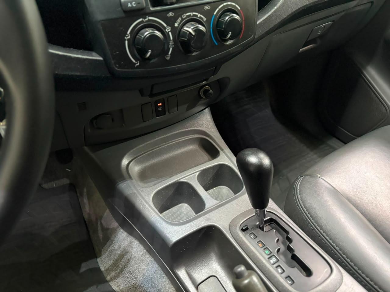 HILUX