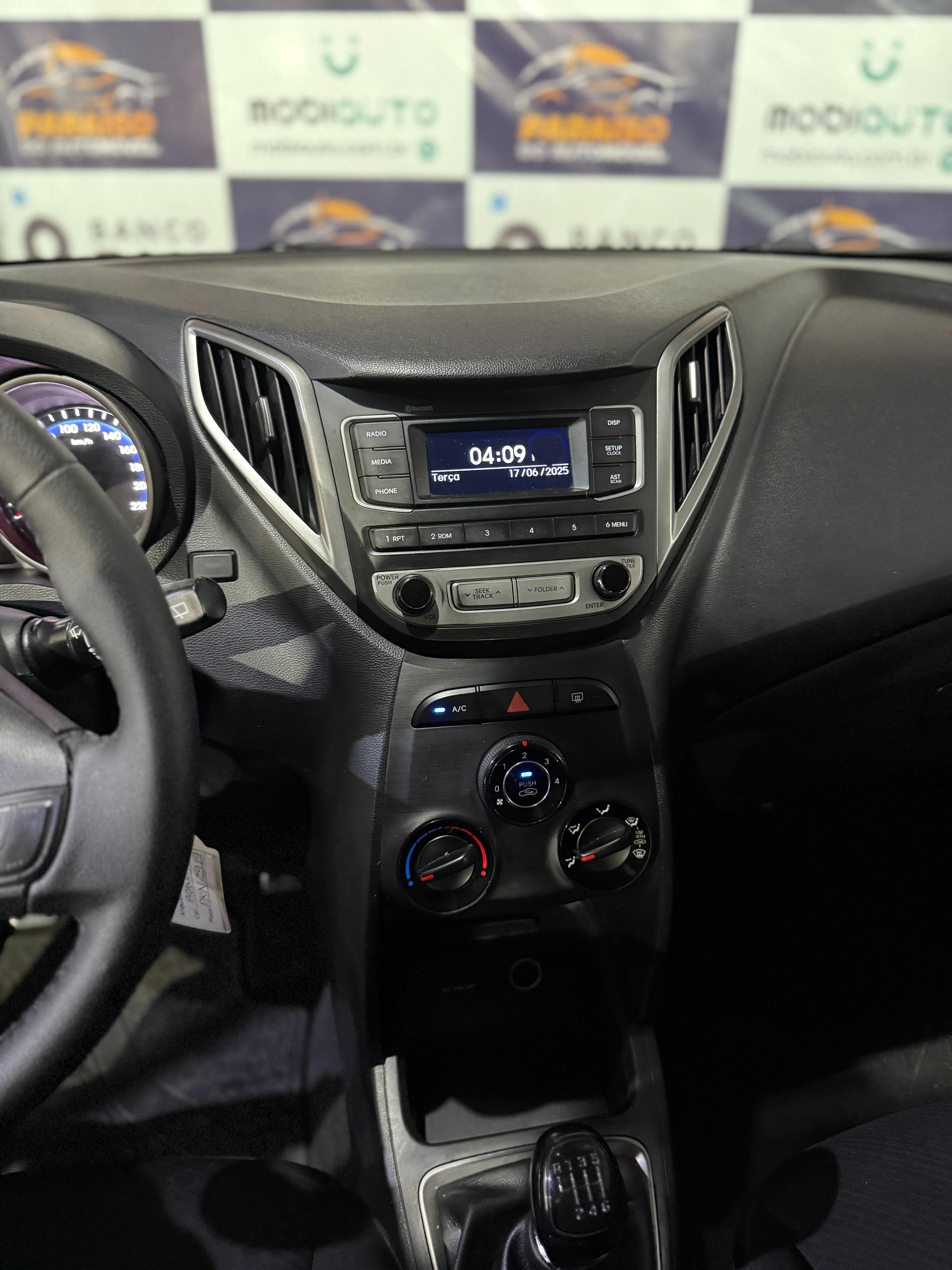 HYUNDAI HB20X