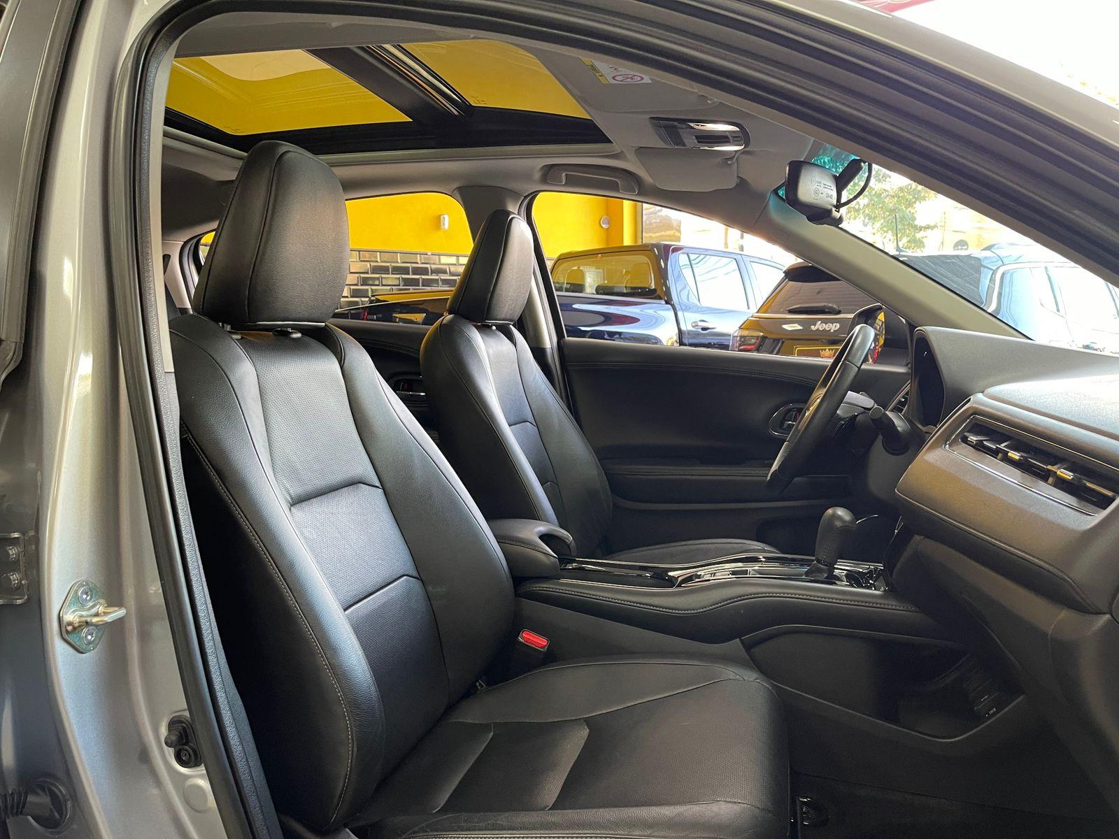 HR-V