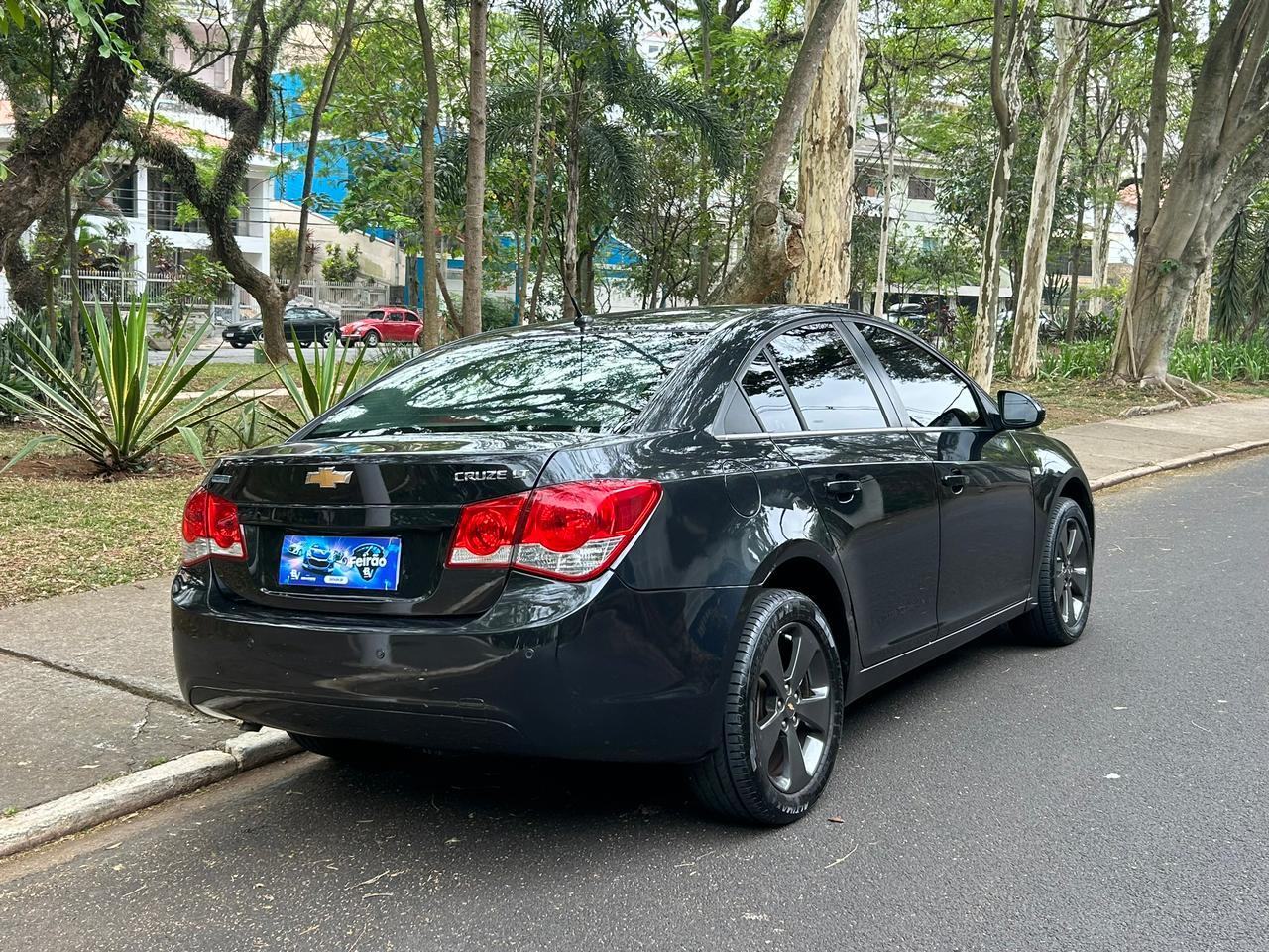 CRUZE