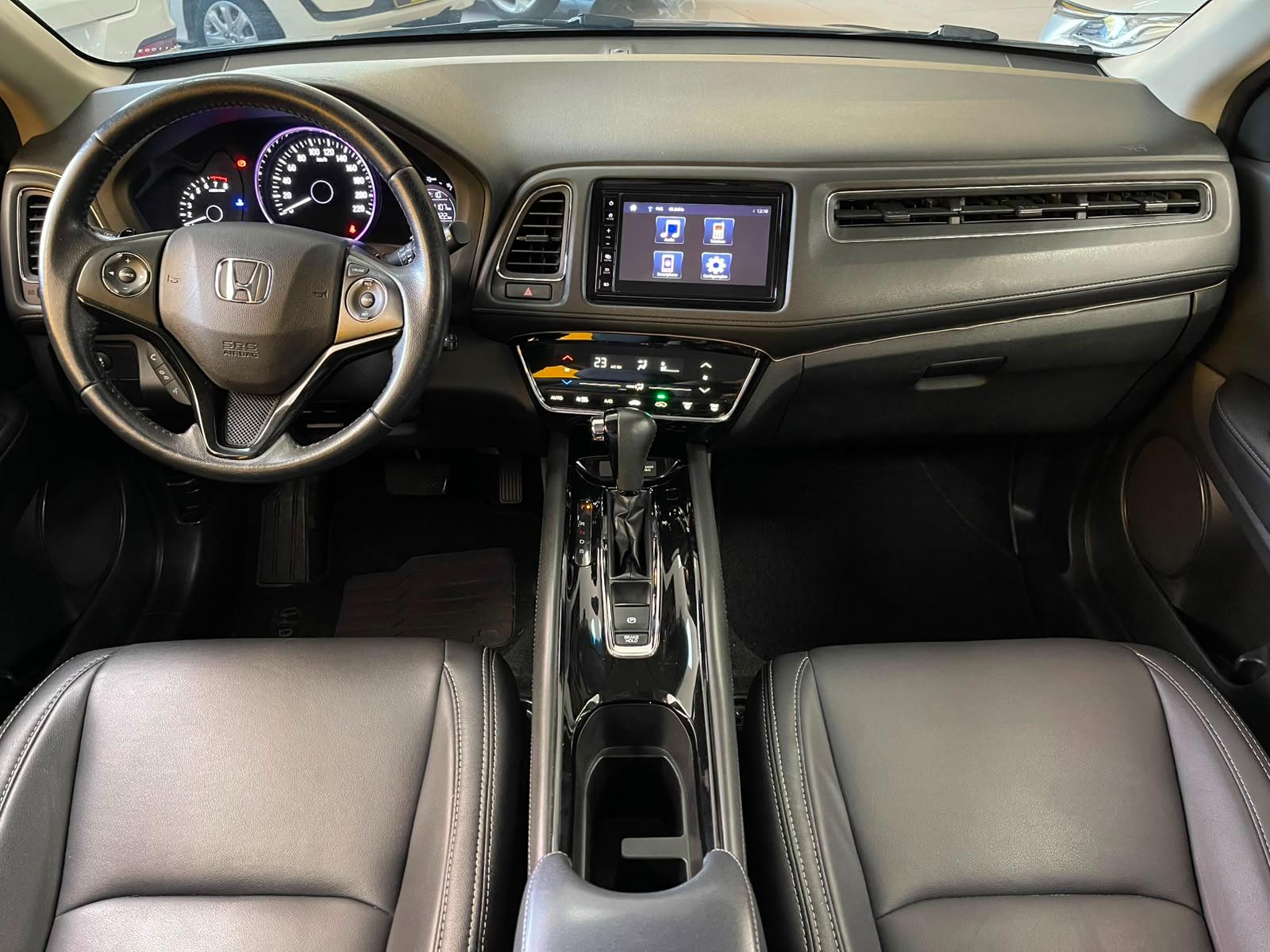 HR-V