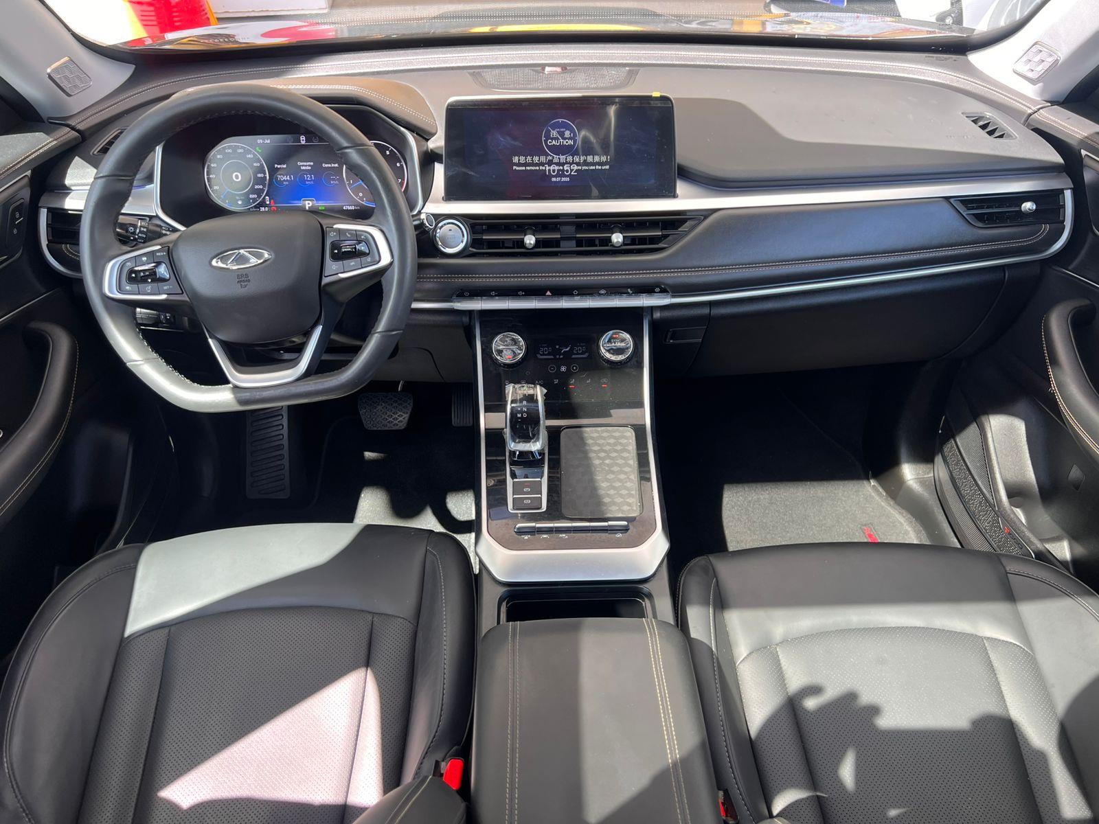 CHERY TIGGO 8