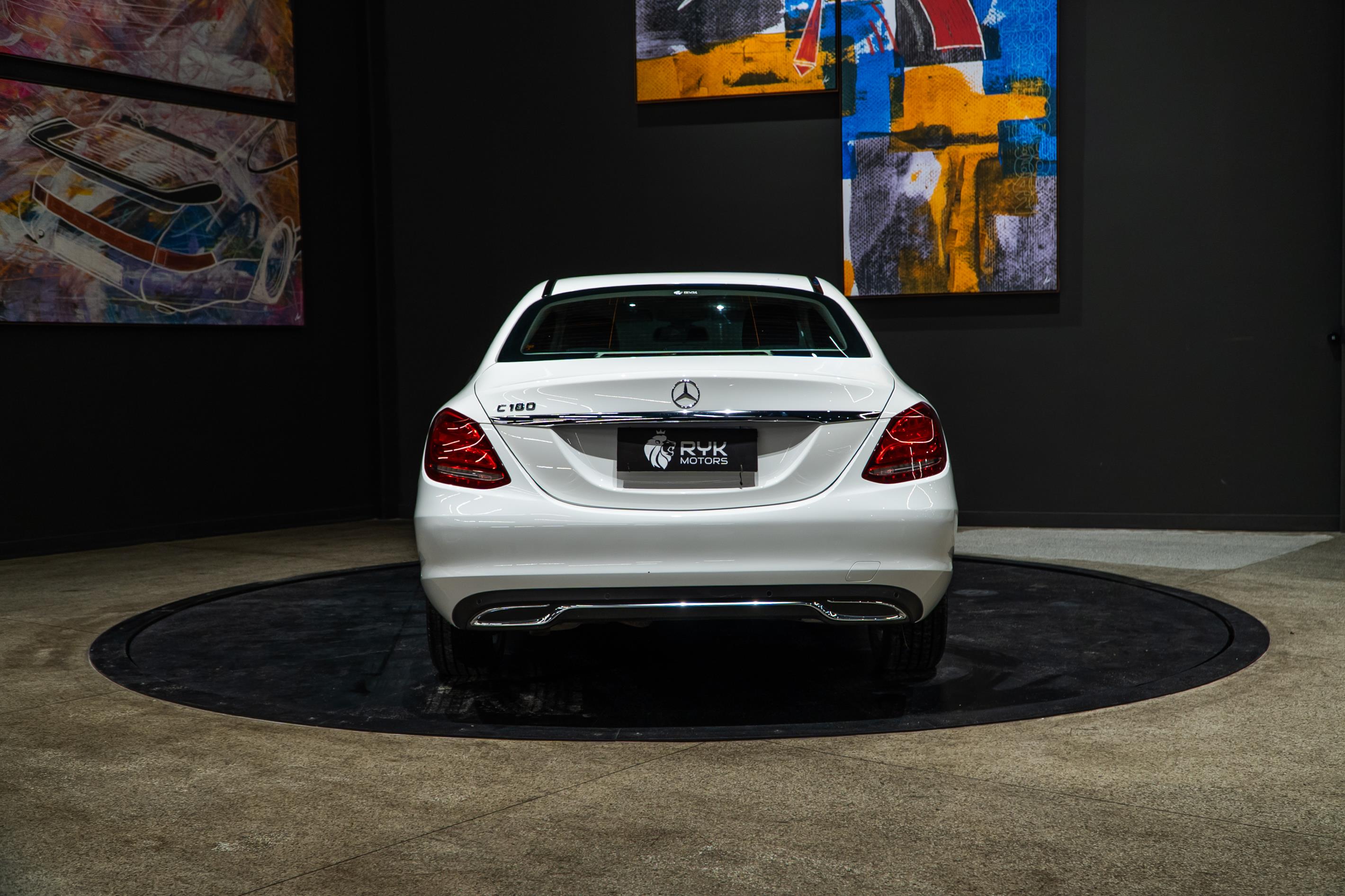 MERCEDES-BENZ C 180