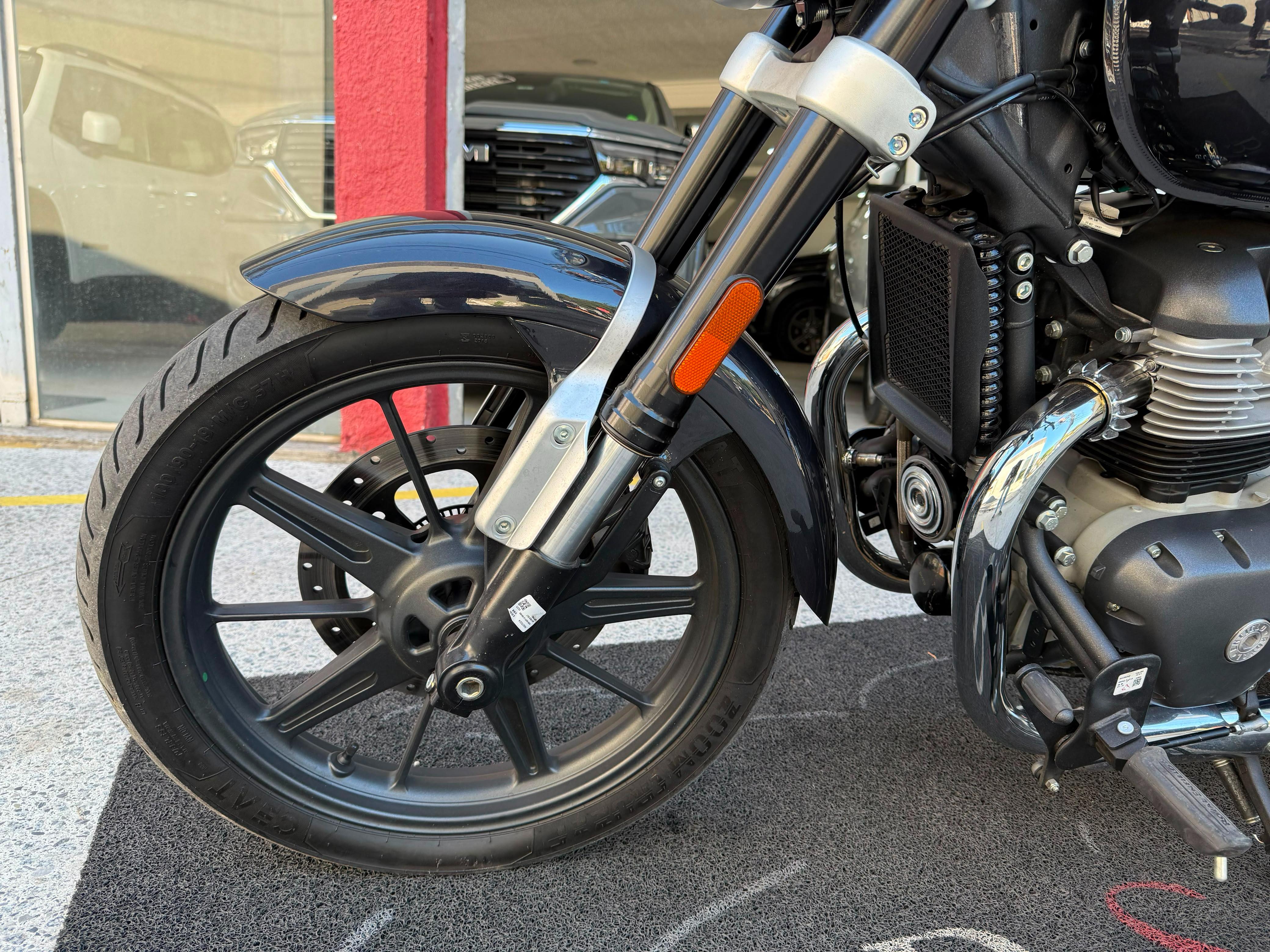 SUPER METEOR 650