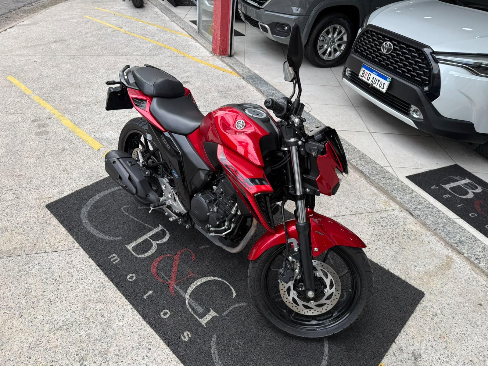 FZ25 FAZER CONNECTED ABS