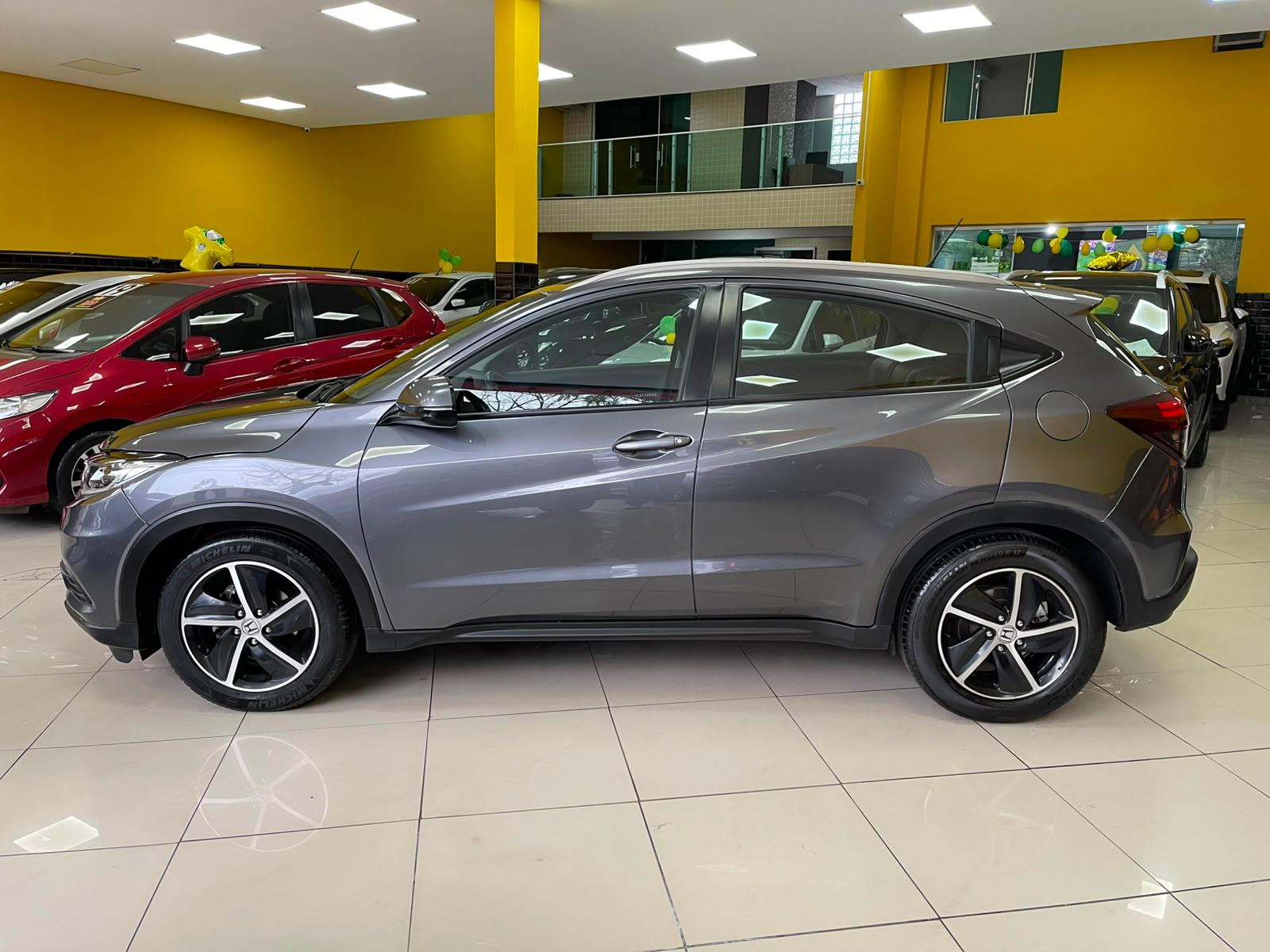 HR-V