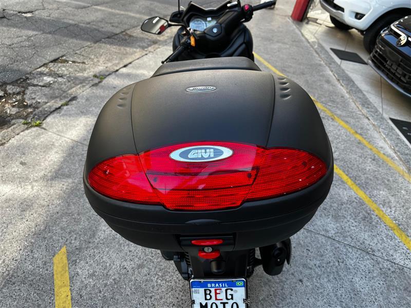 XMAX ABS