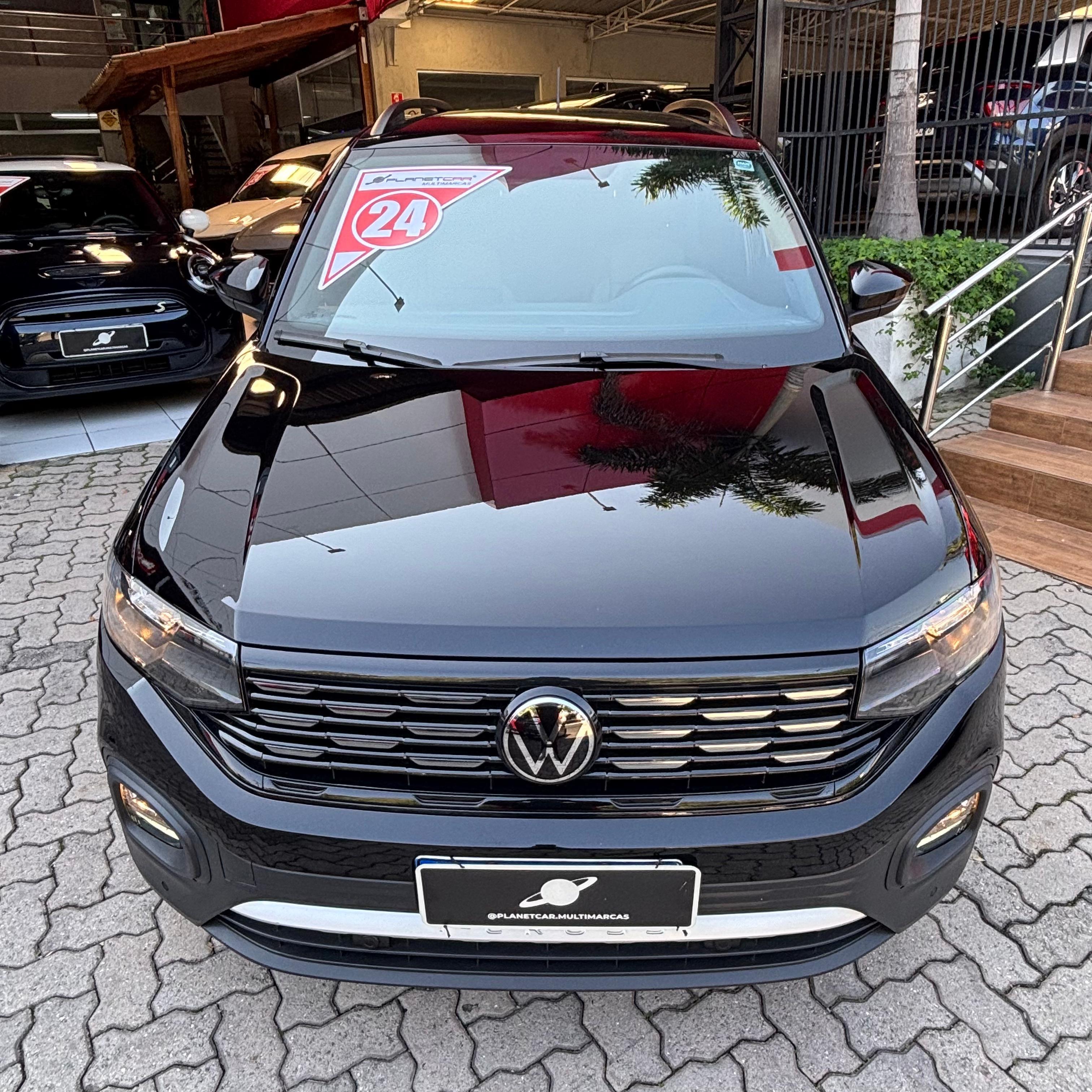 T-CROSS