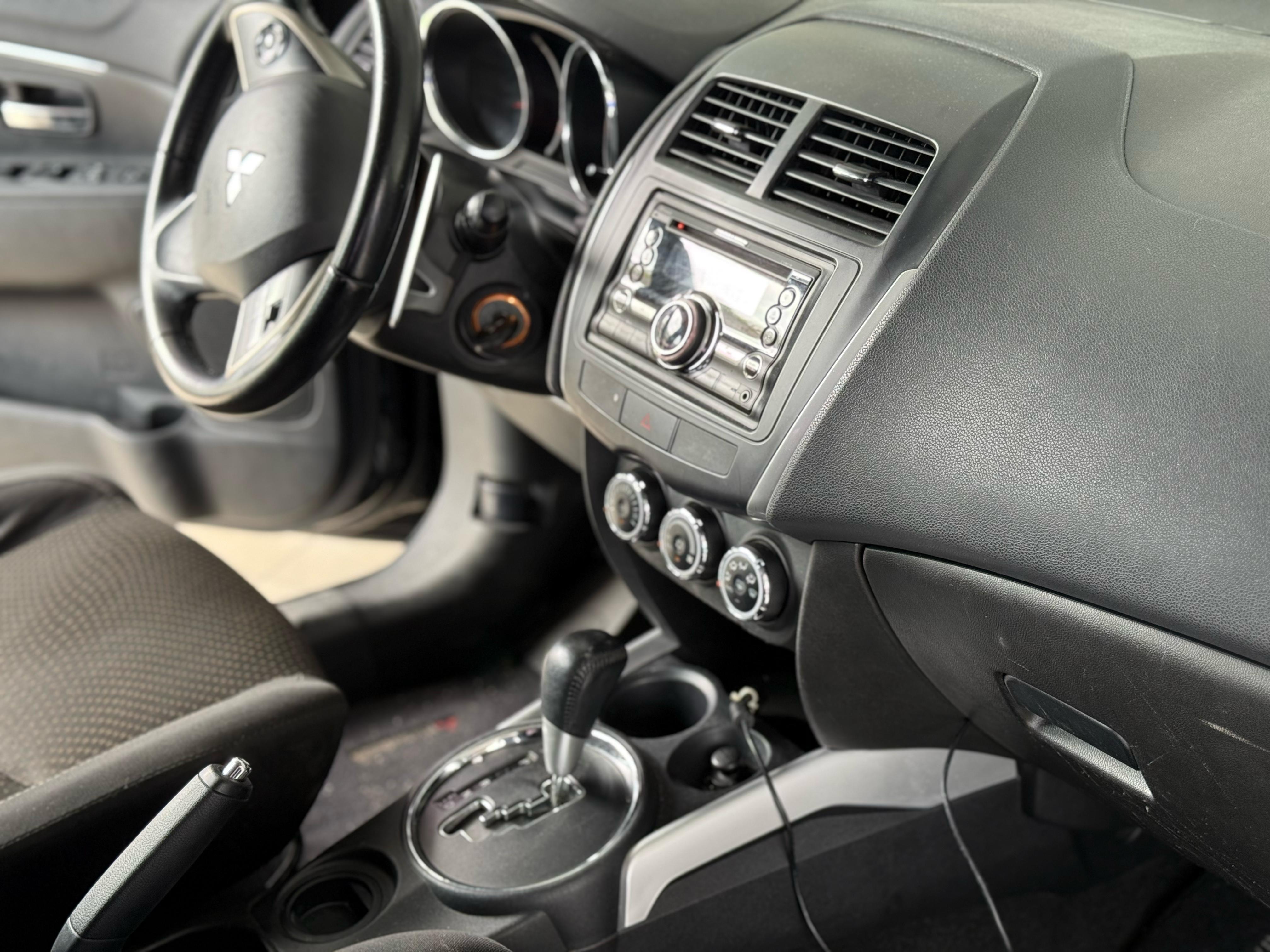 MITSUBISHI ASX