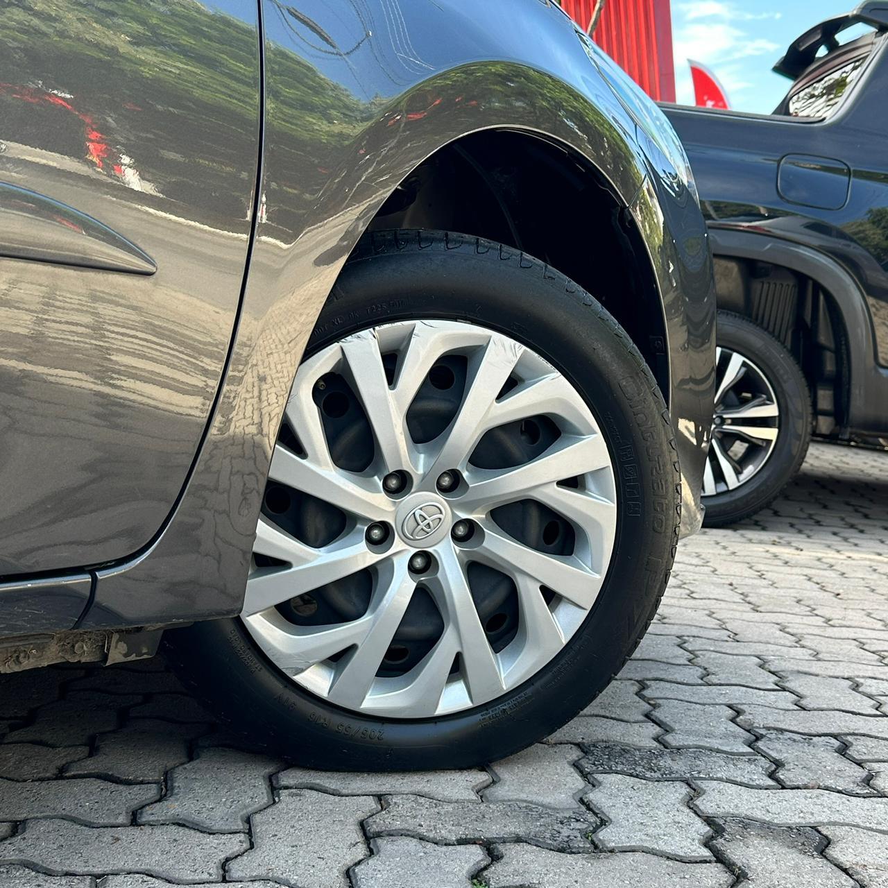 COROLLA