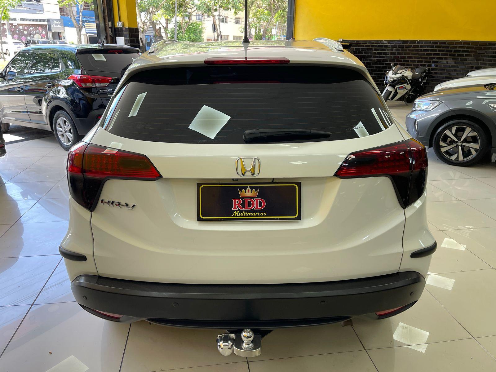 HR-V