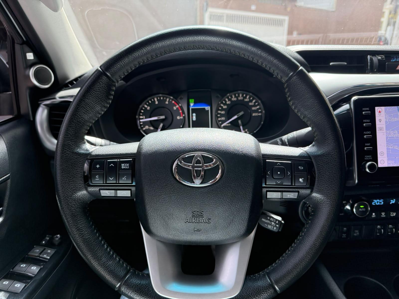 HILUX
