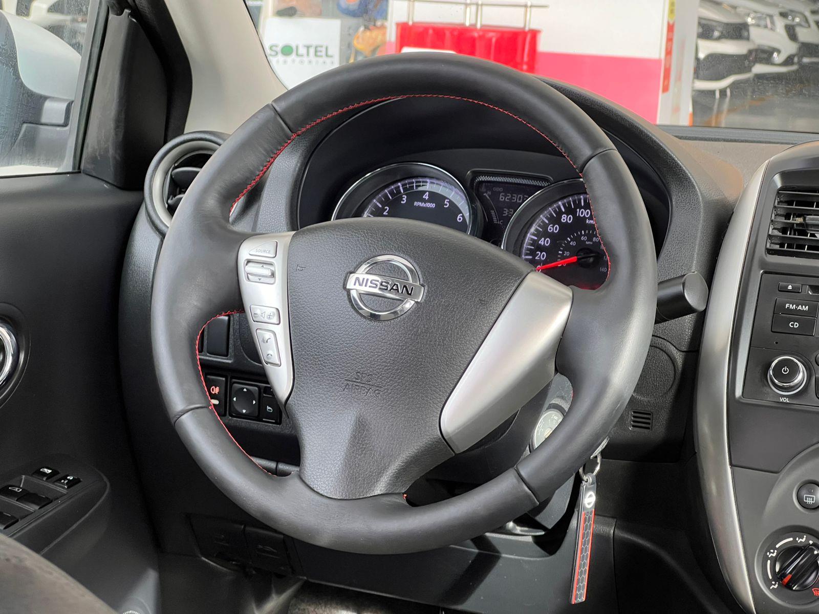 NISSAN VERSA