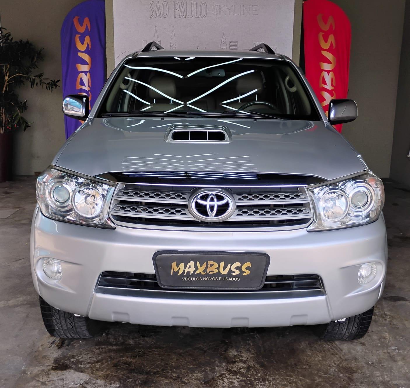 HILUX SW4