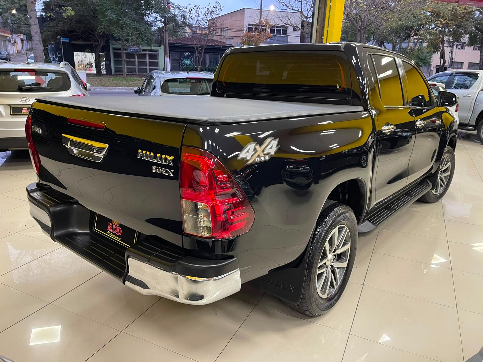 HILUX