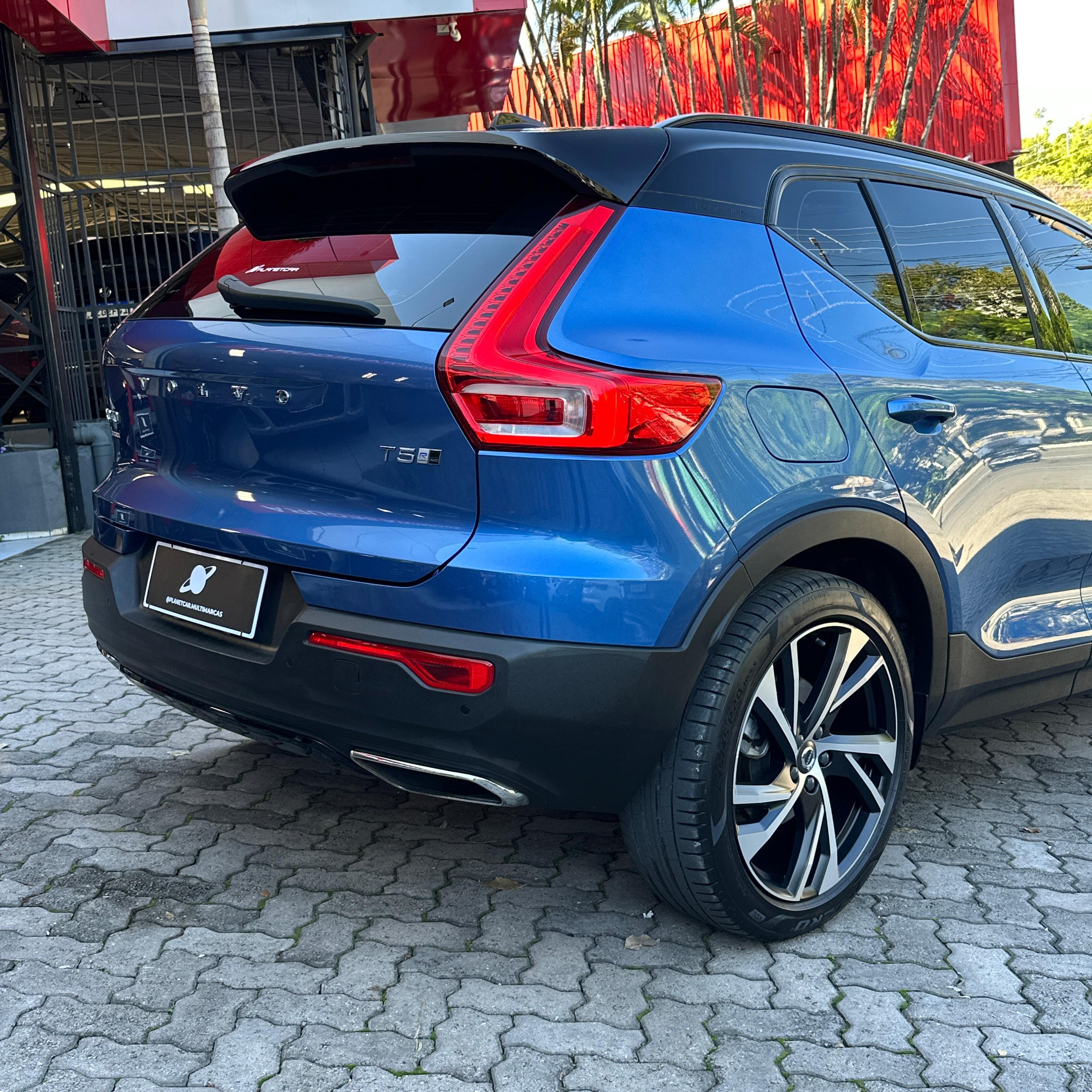 XC40