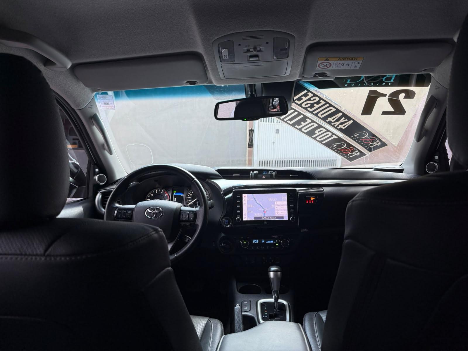 HILUX