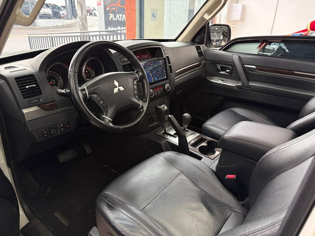 PAJERO FULL