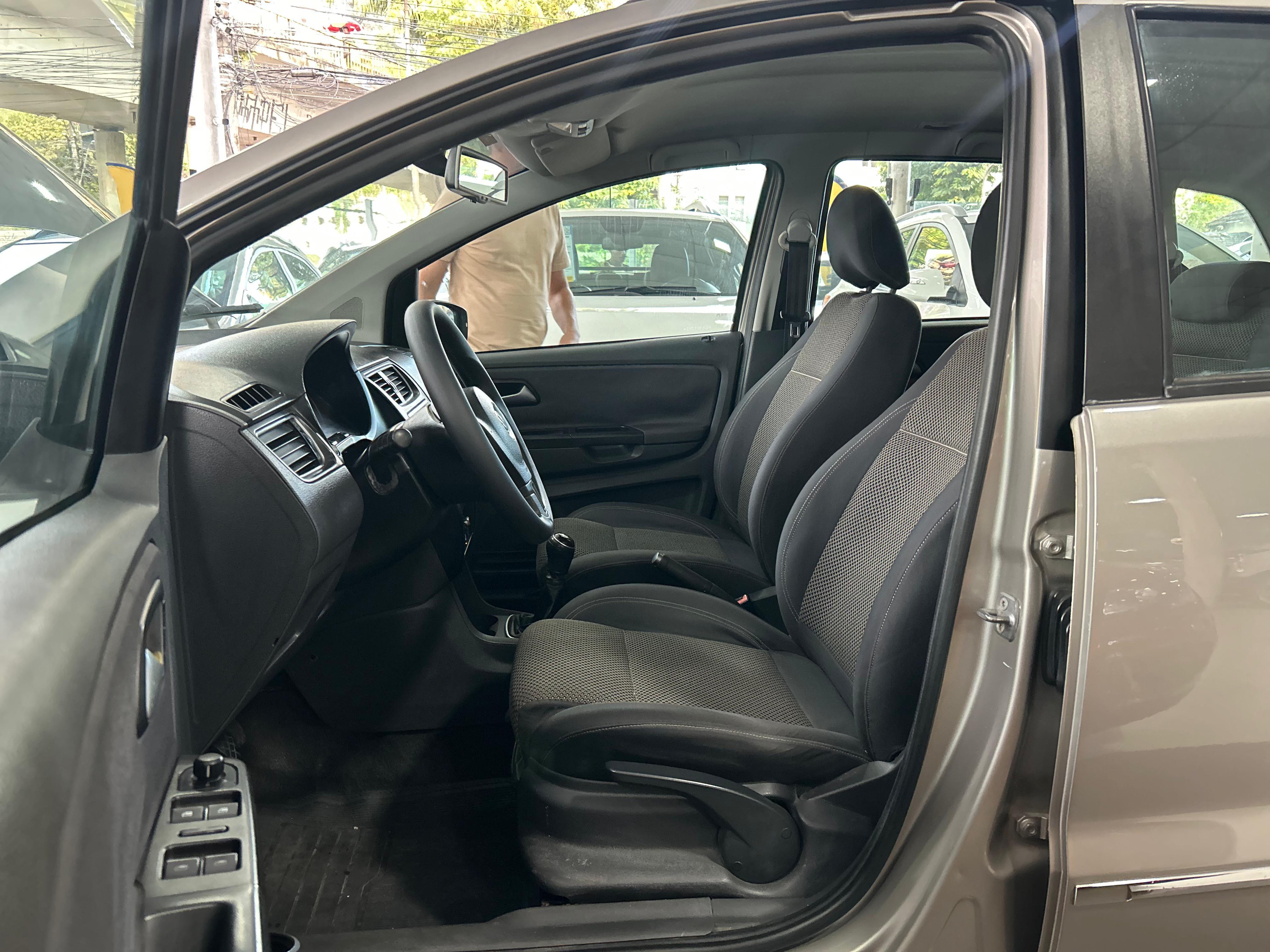 VOLKSWAGEN SPACEFOX