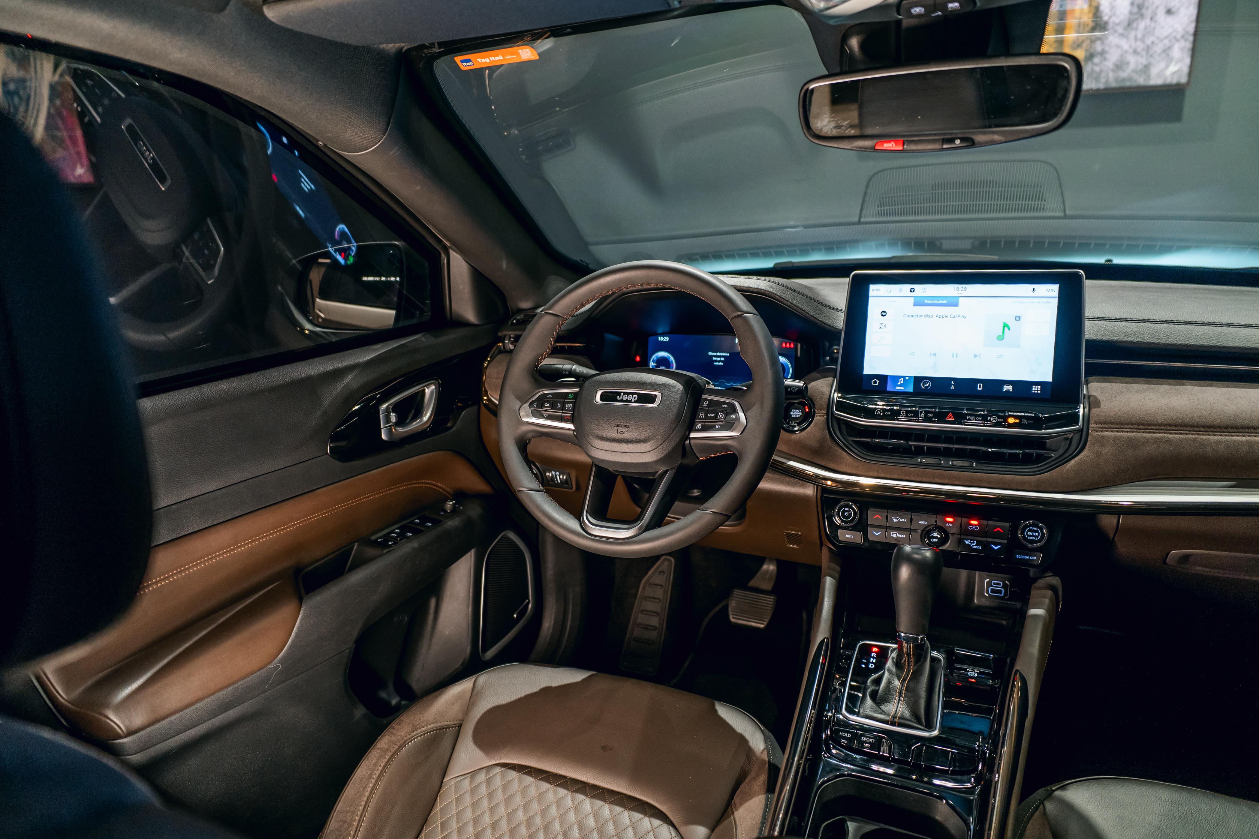 JEEP COMMANDER