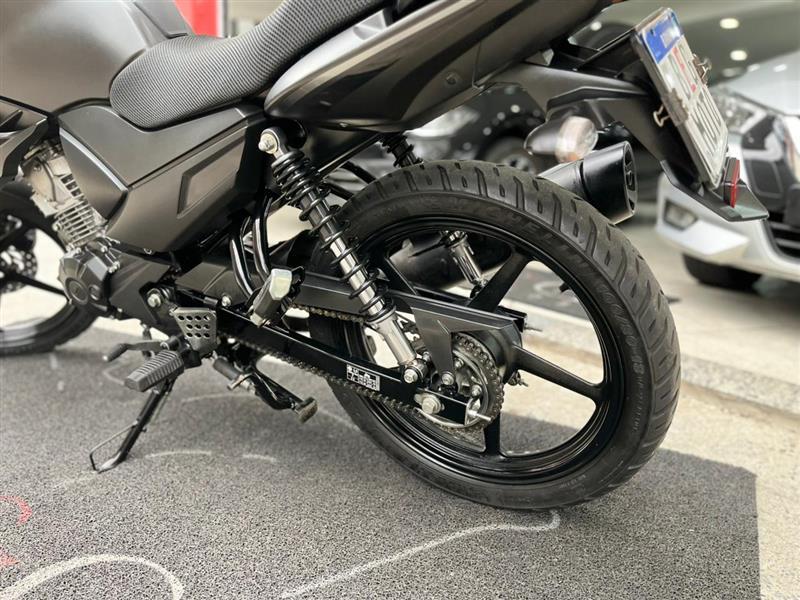 FAZER 150 UBS