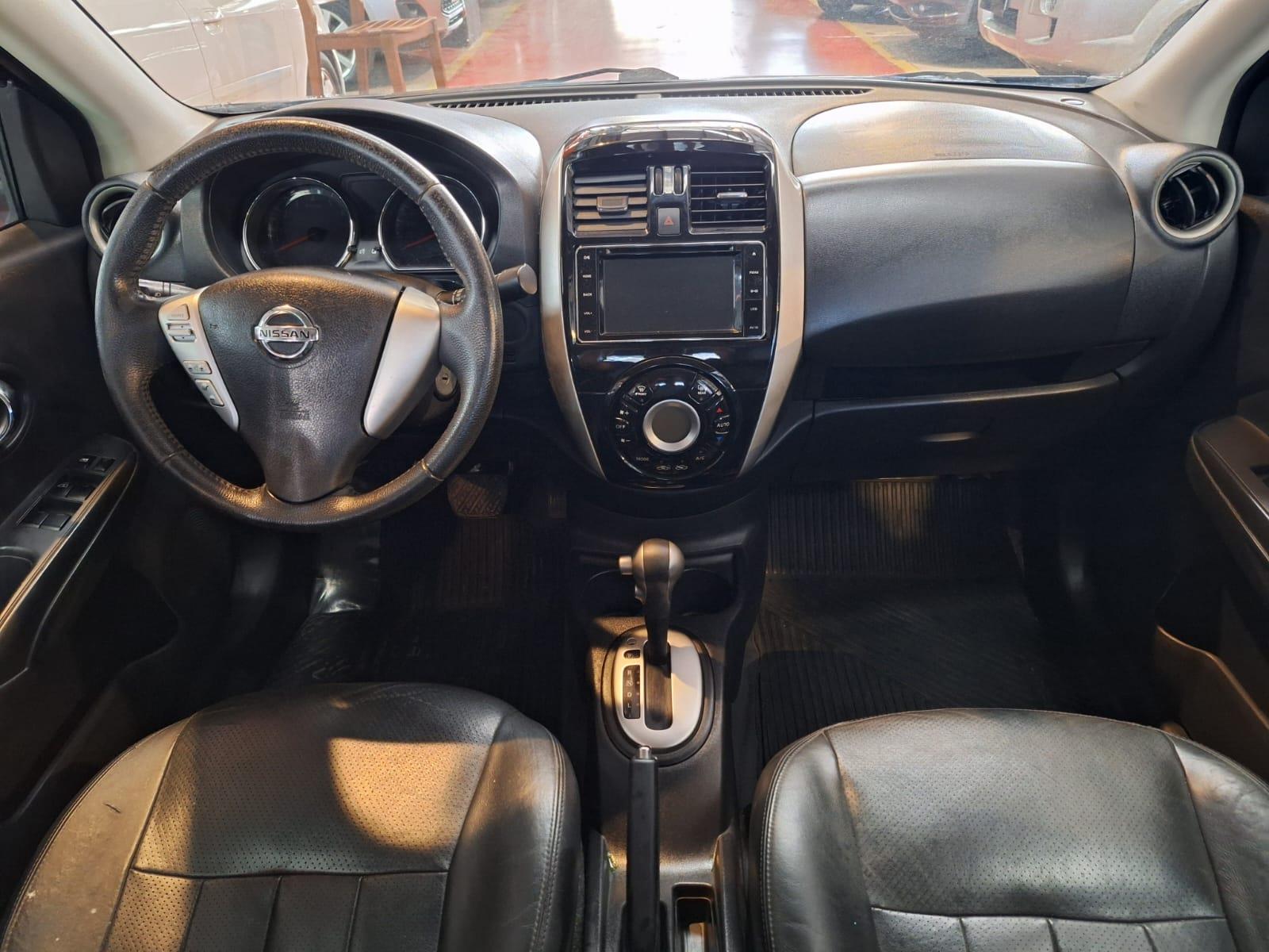 NISSAN VERSA