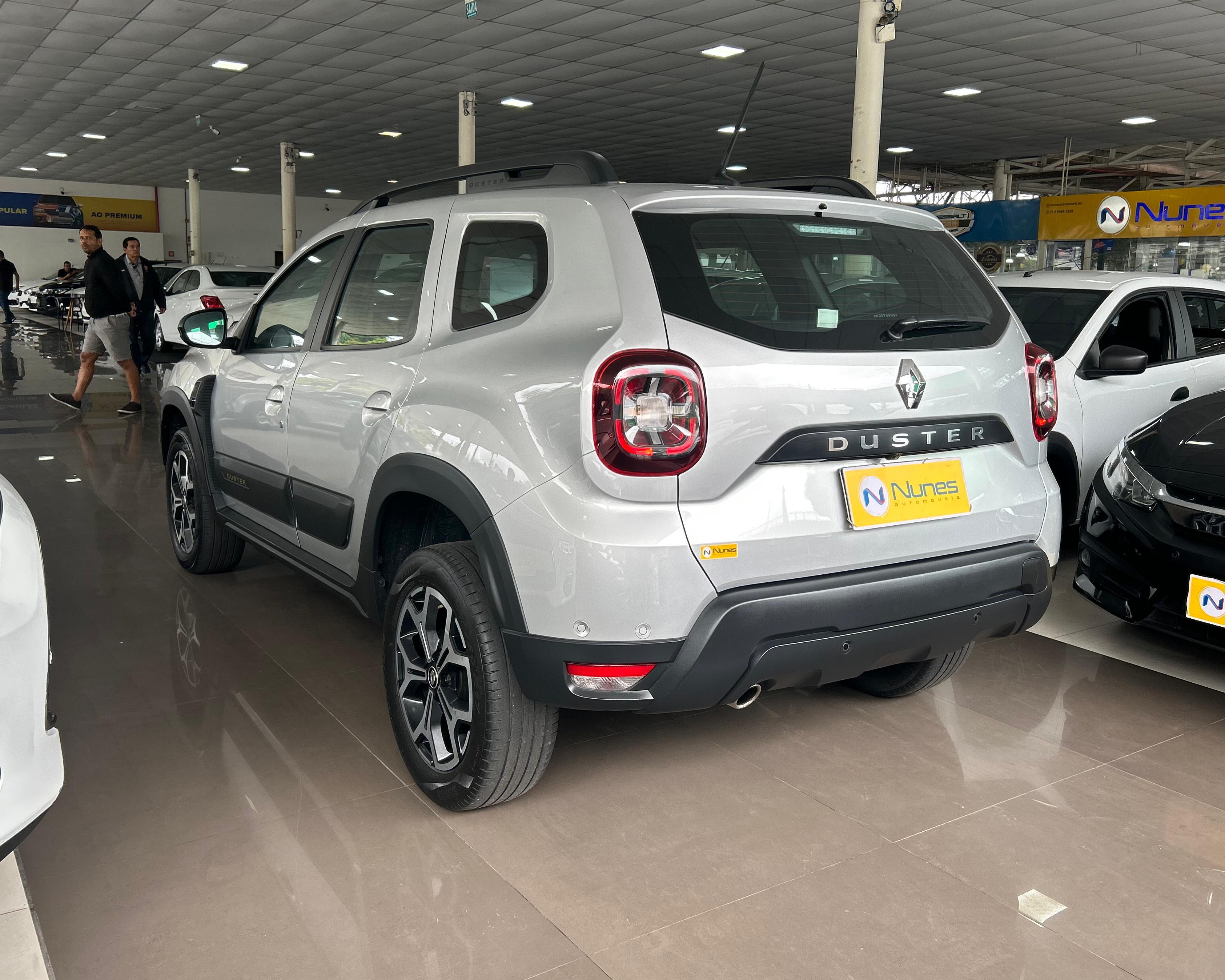 RENAULT DUSTER