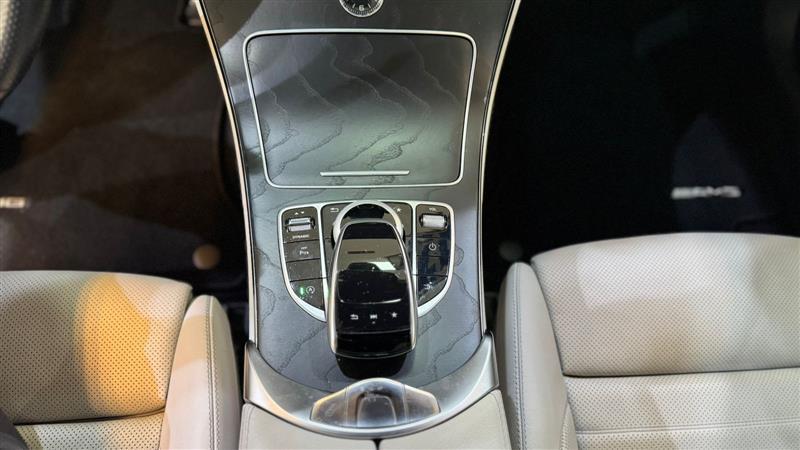 C 300