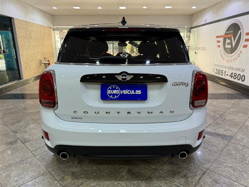 COUNTRYMAN