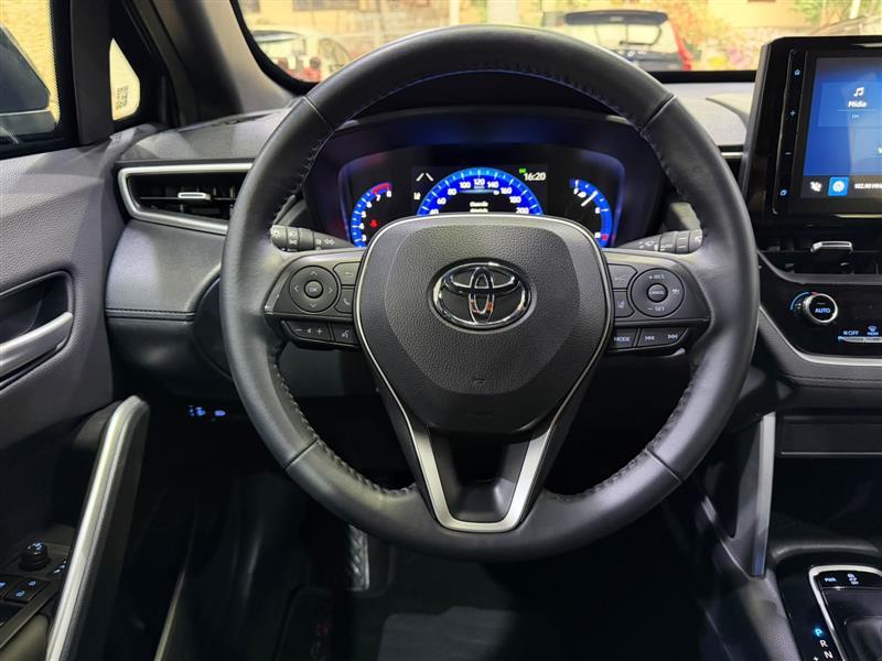 COROLLA CROSS