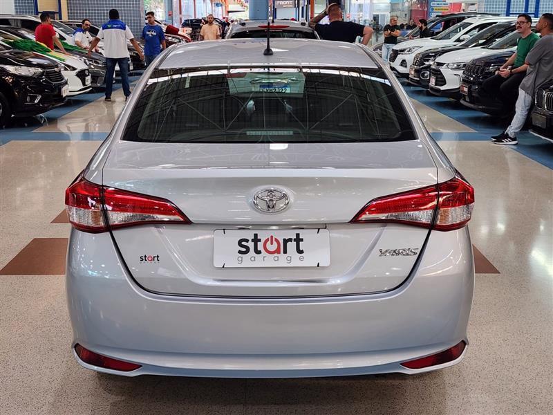 YARIS