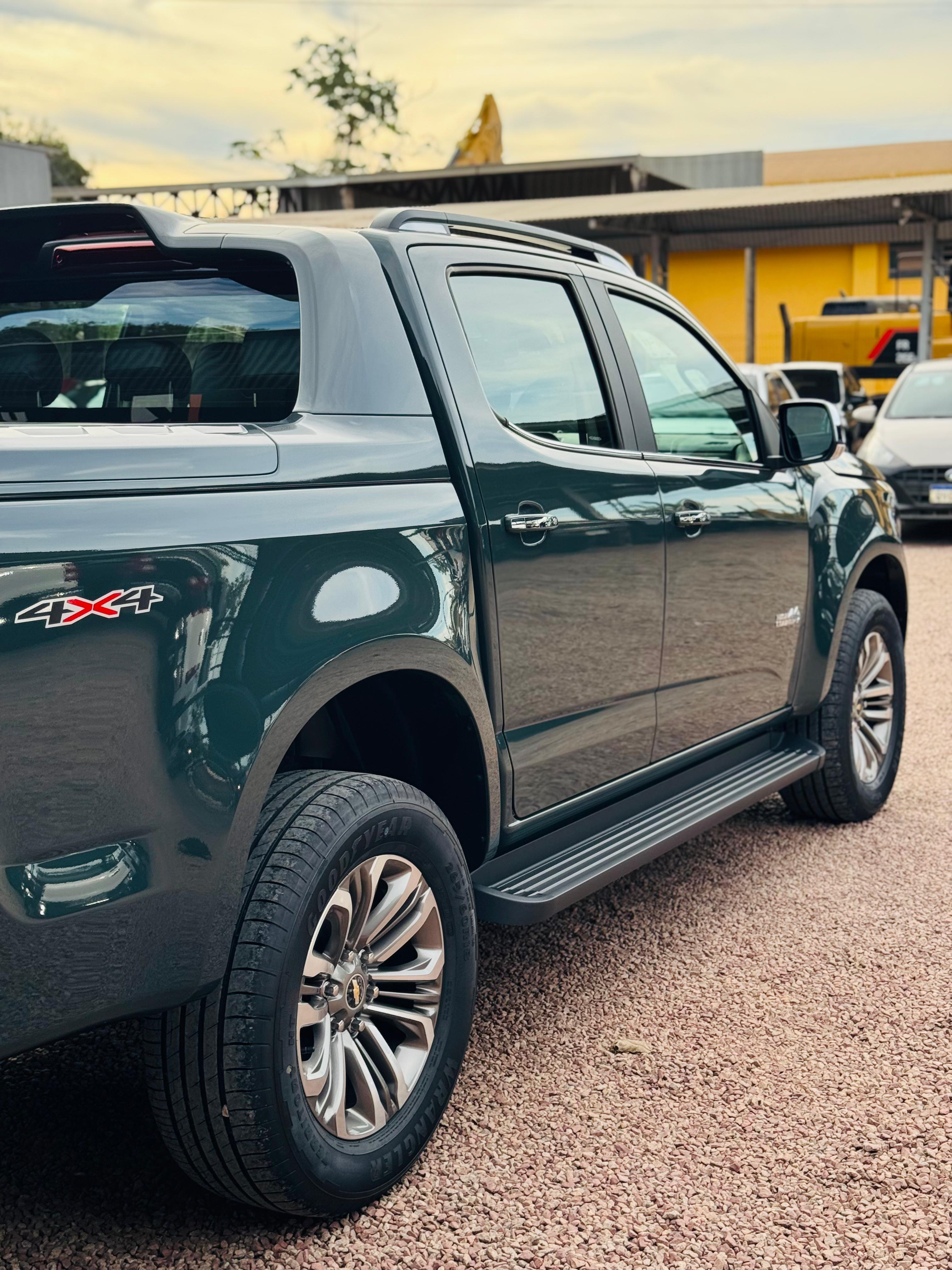 S10